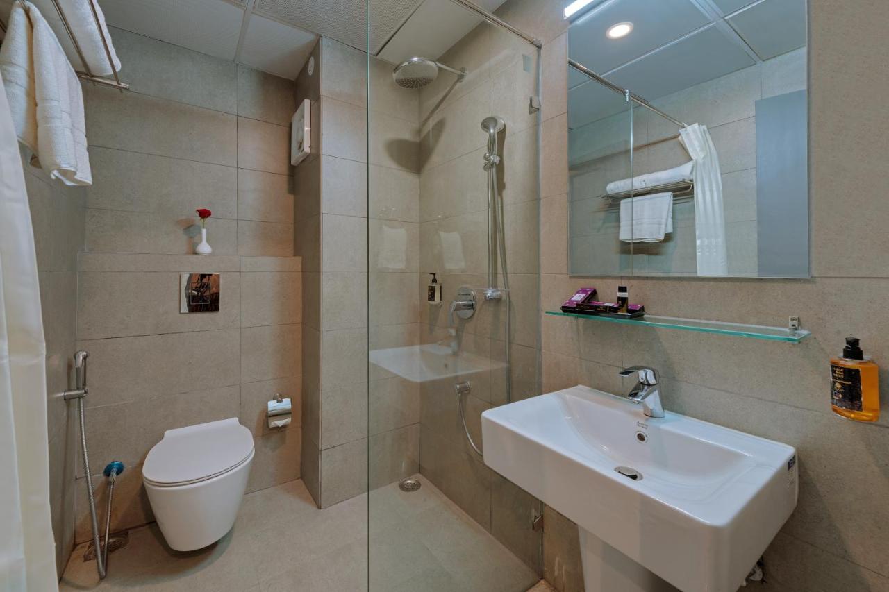Premium Room - 10% off on Laundry, 10% off on F&B