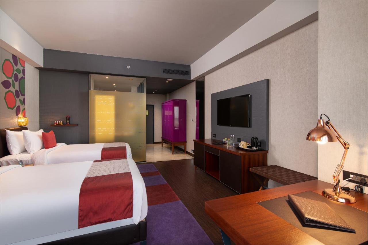 Executive Room, Twin Bed -Executive lounge access,25% on F&B, Spa & Laundry