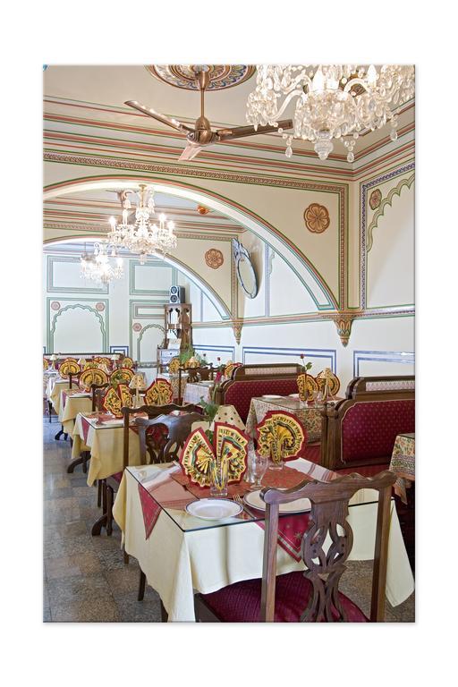 Deluxe Double or Twin Room,682910559:JPEG