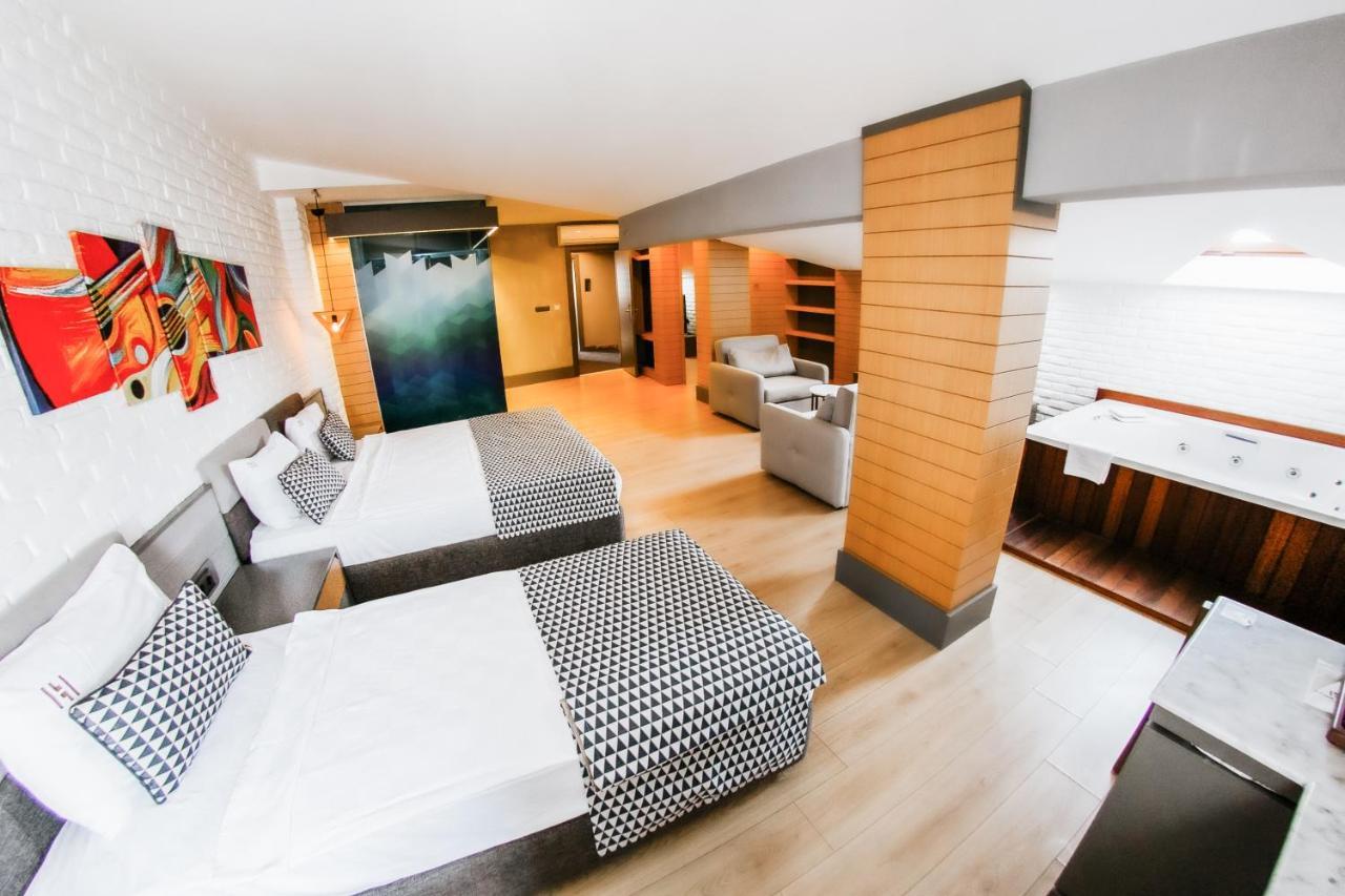 Suite Spa Bath