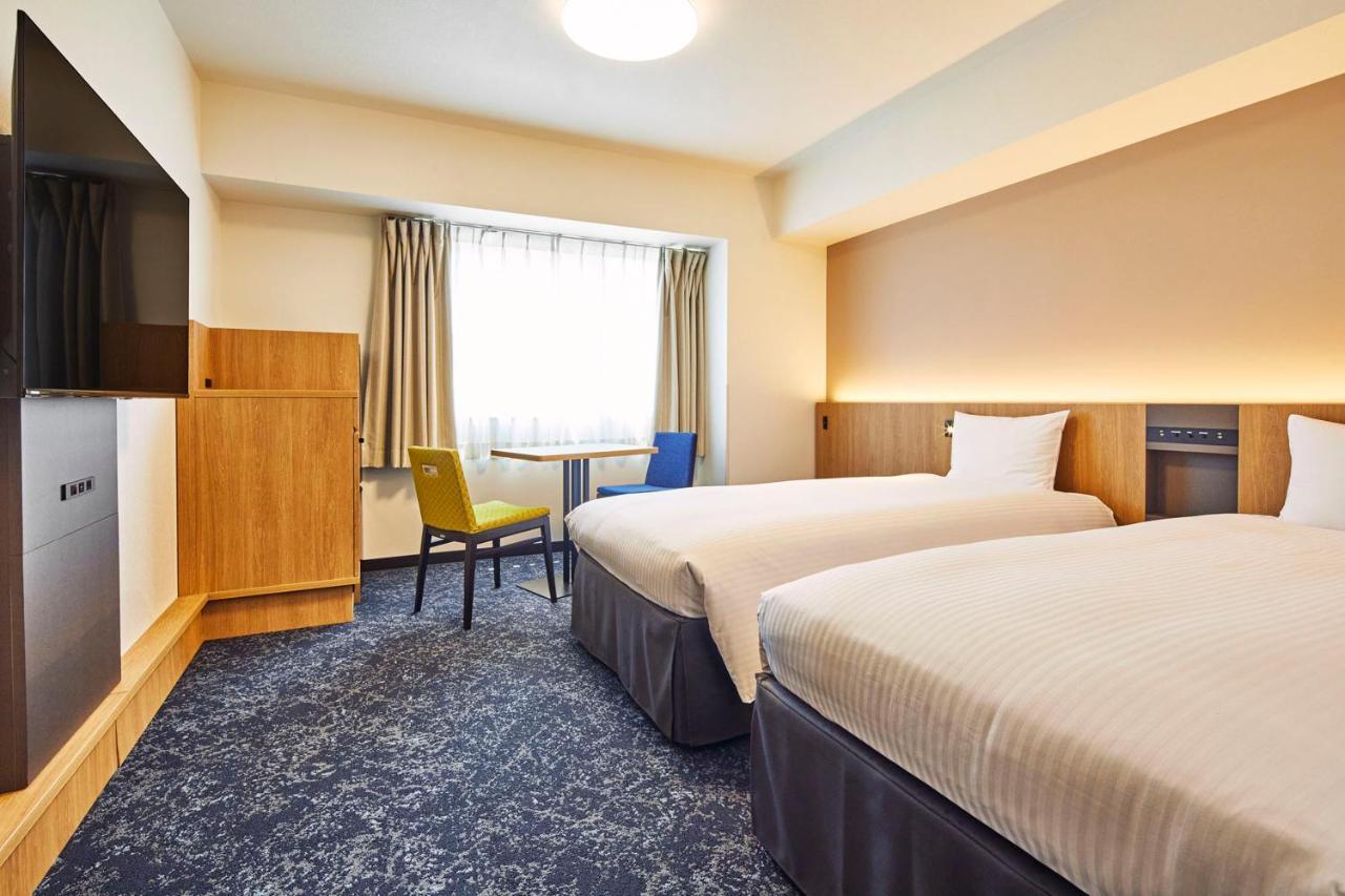 Twin Room - Non-Smoking