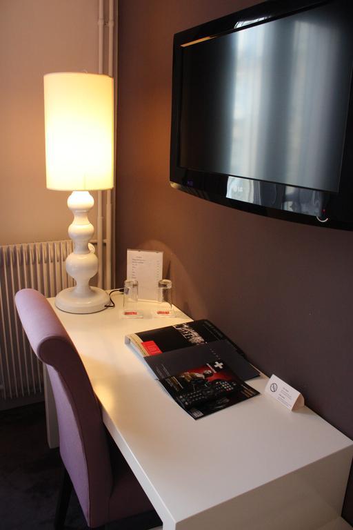 Executive Double Room with Eiffel Tower View