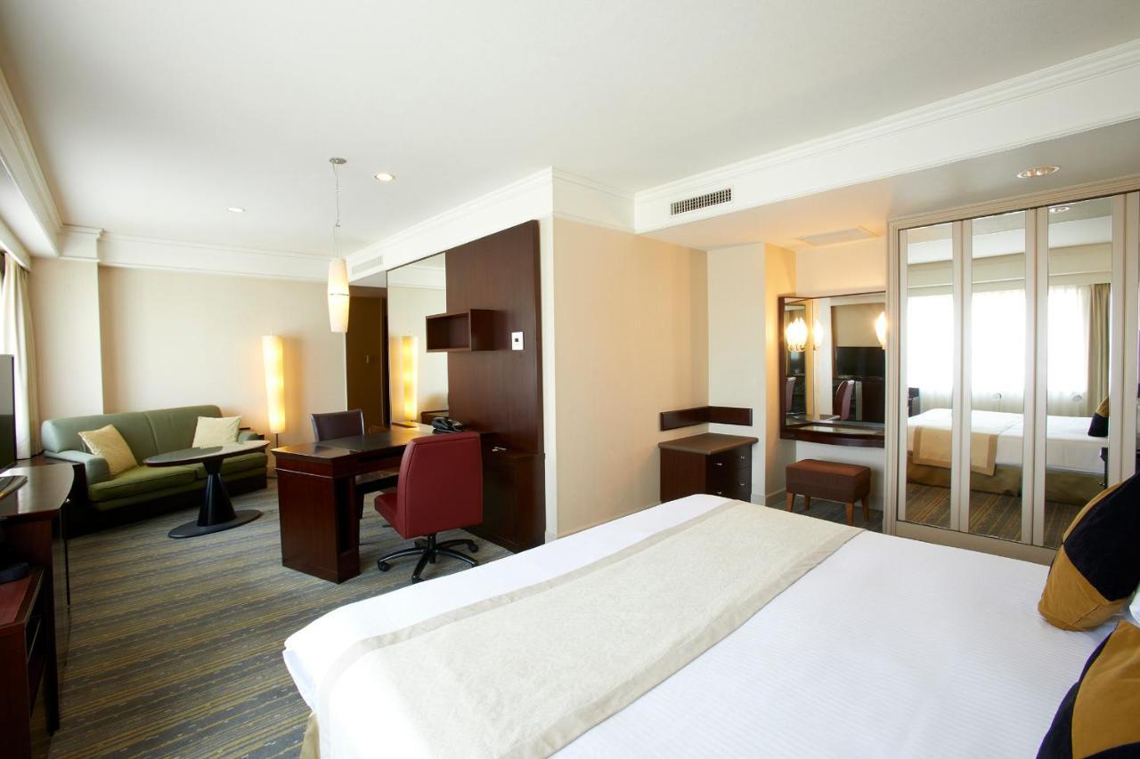 [Charity Plan] Deluxe Double Room with Complimentary Breakfast - Executive Floor