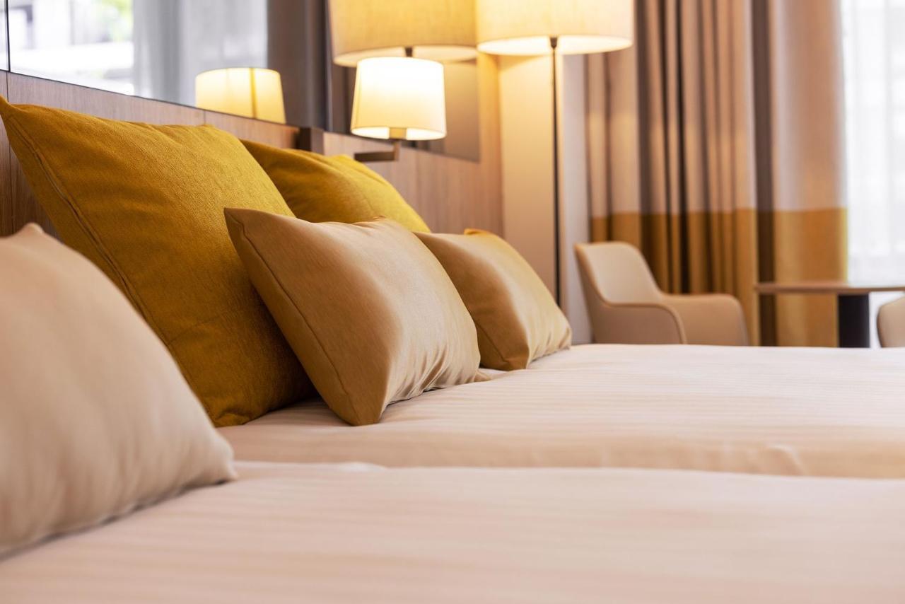 Deluxe Double Room with Terrace