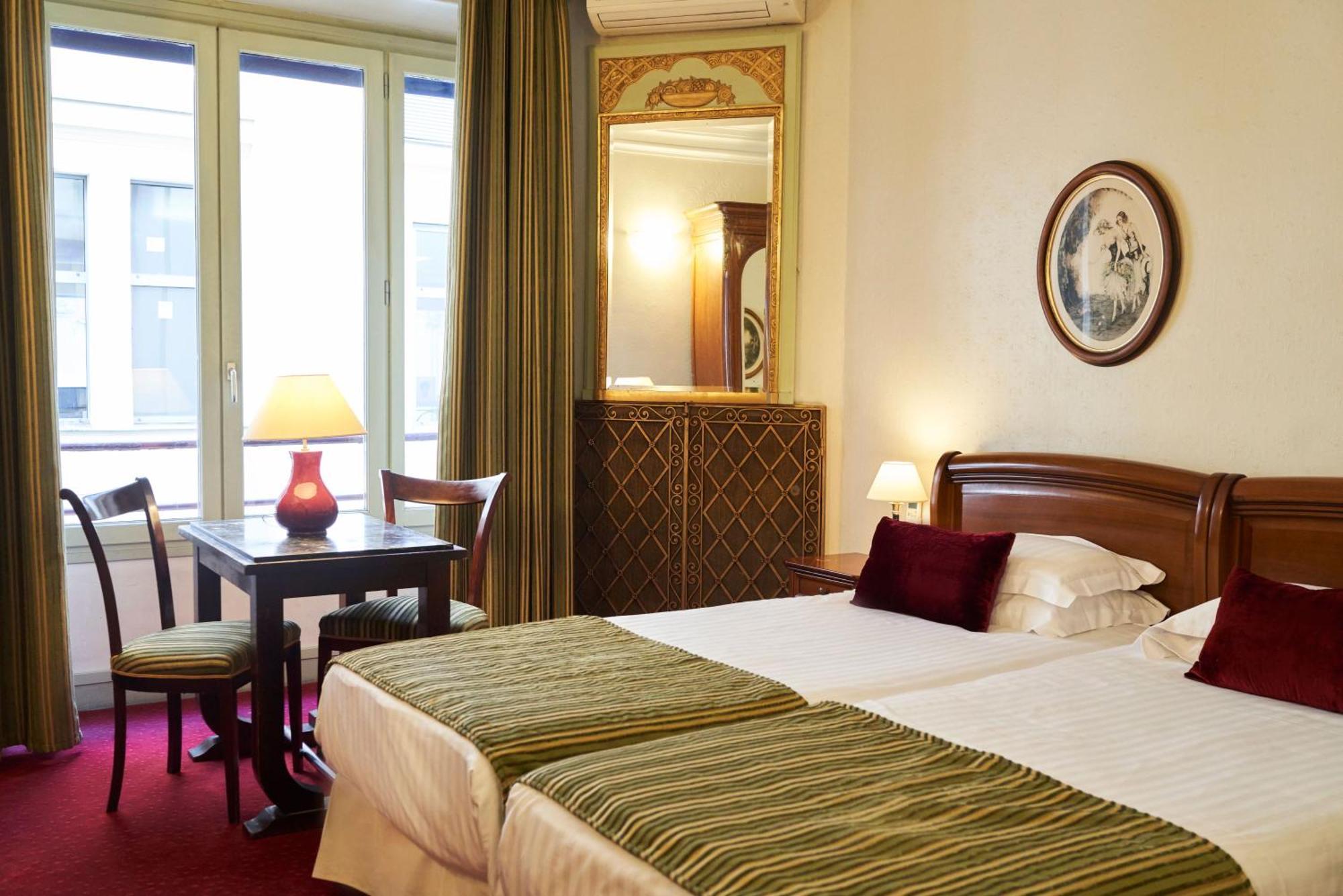 Twin Room