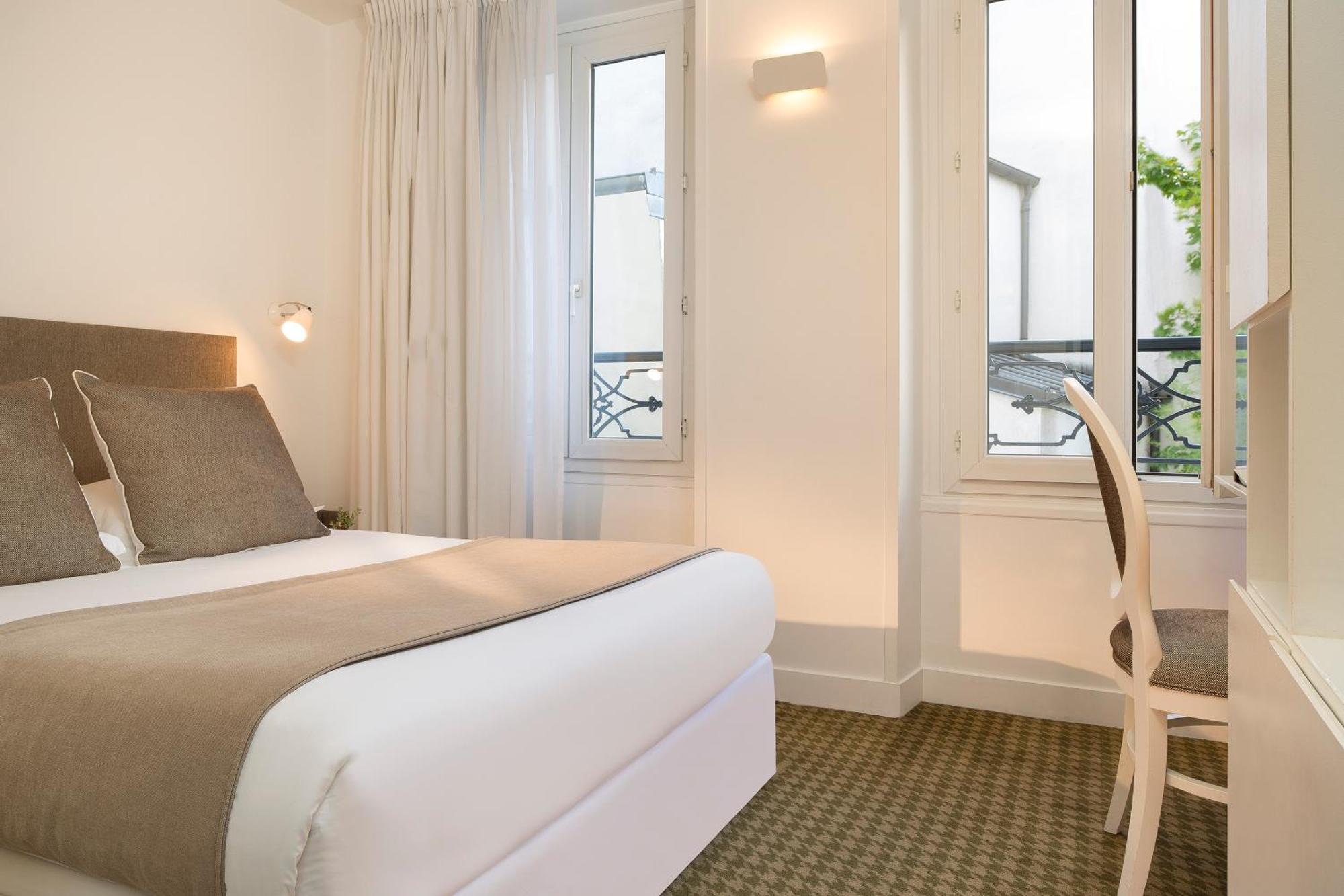 Adjacent Rooms