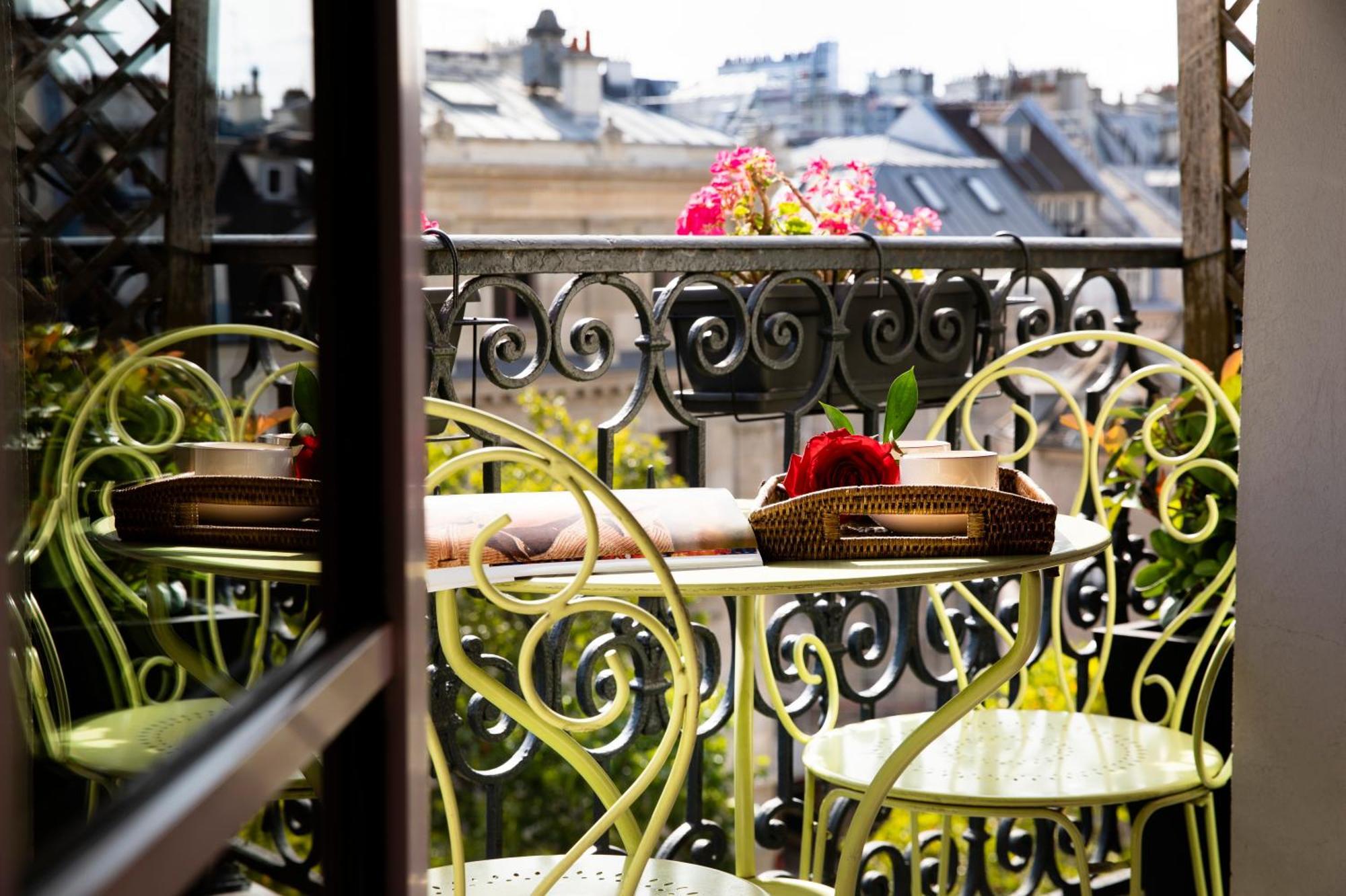 Tradition Room with Balcony