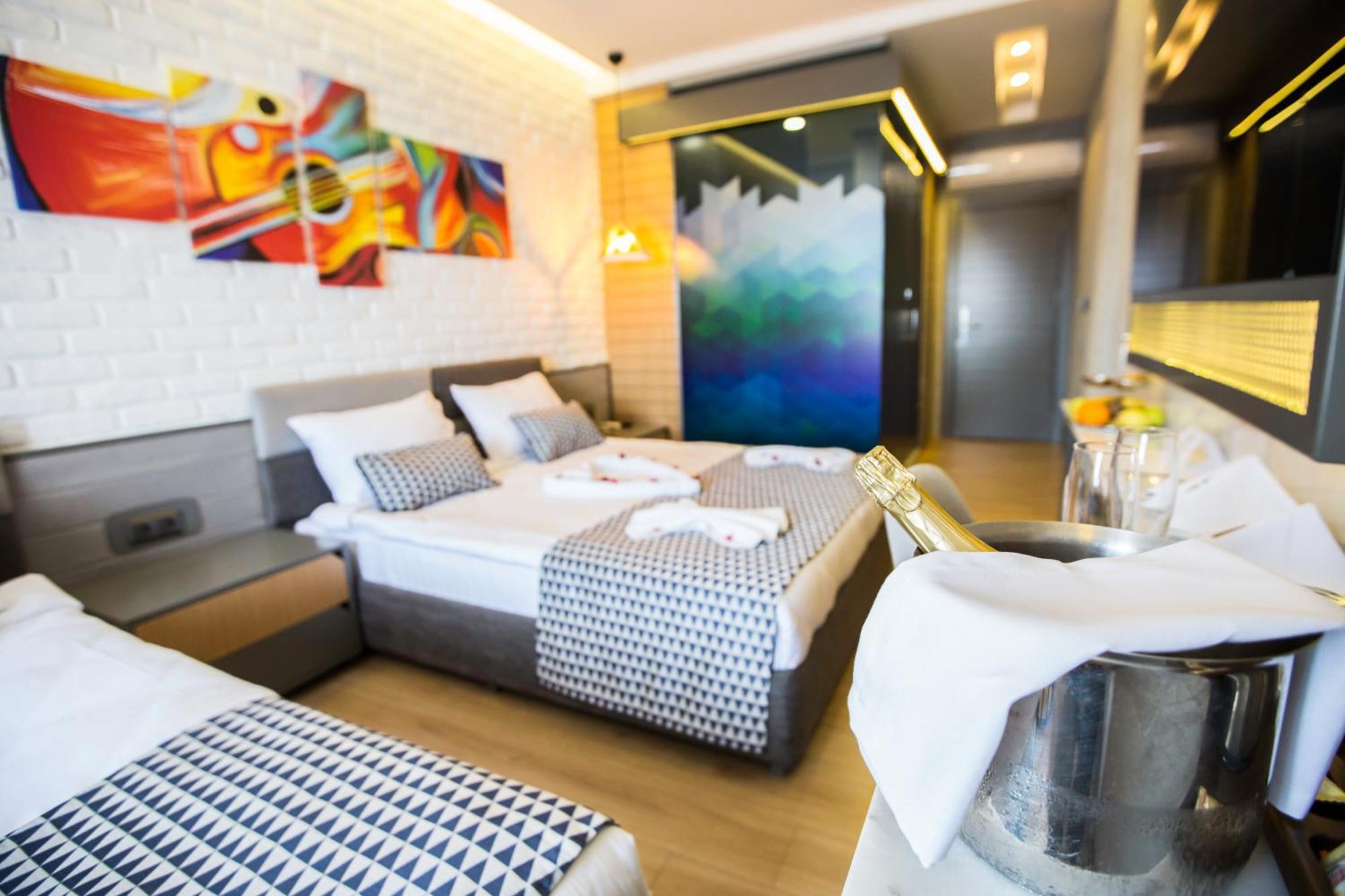 Deluxe Comfort Room without Balcony