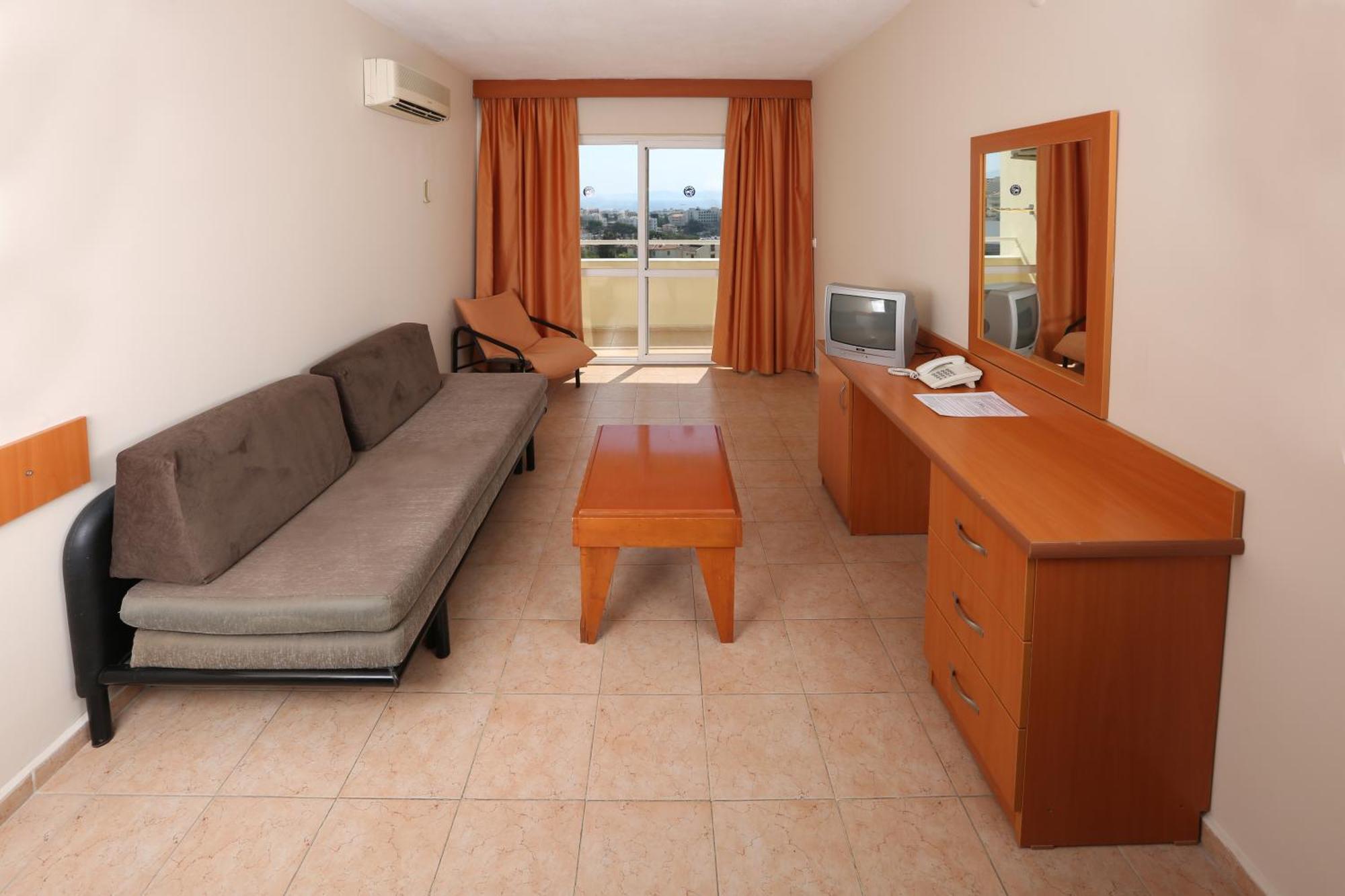 Economy Suite