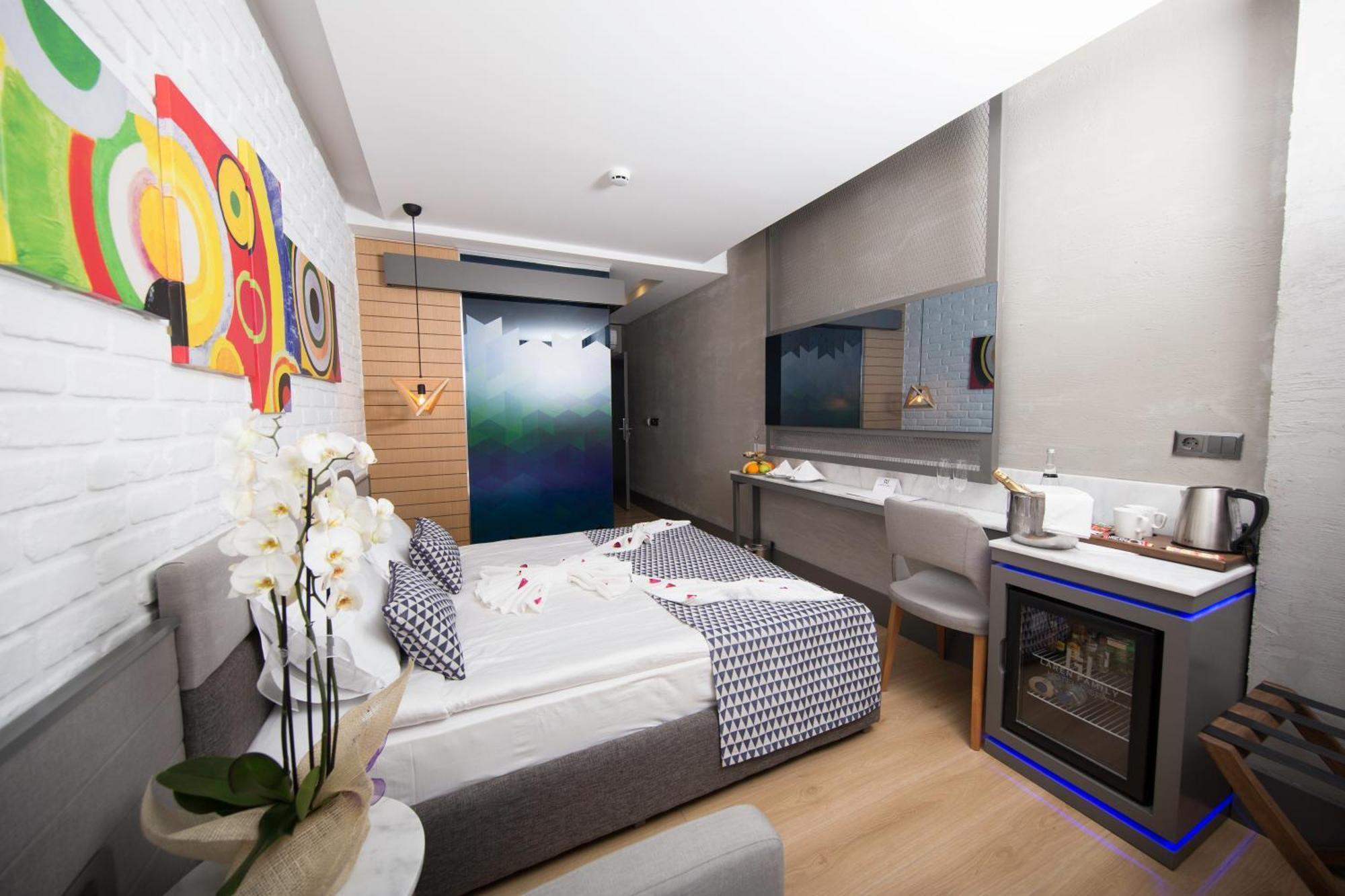 Comfort Room Balcony