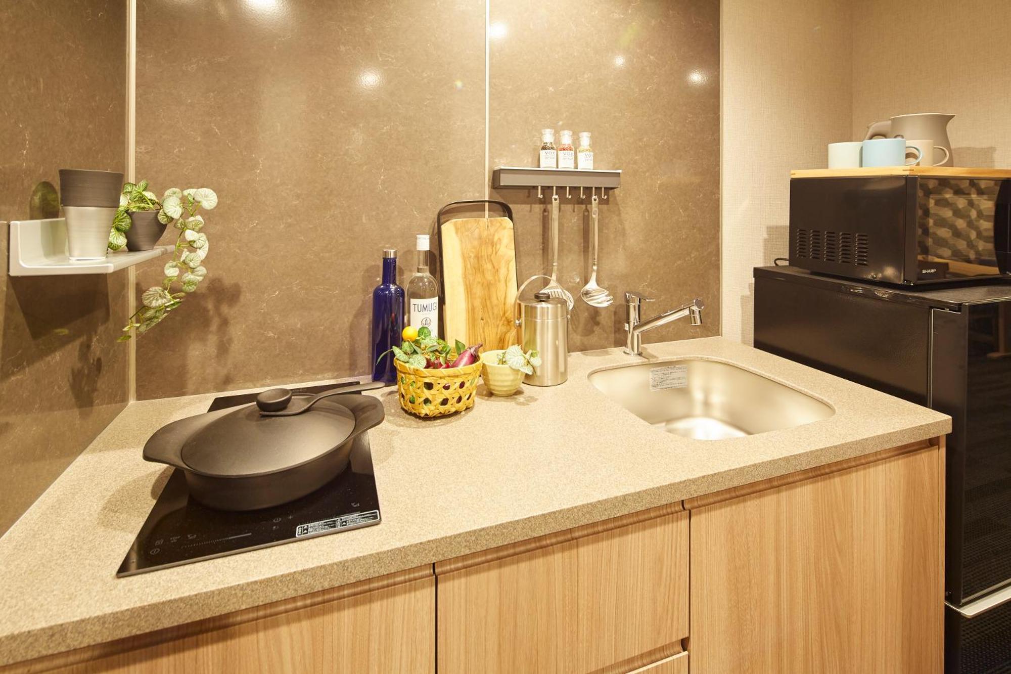 Room Selected at Check-In - Non-Smoking - Bed Type Not Guaranteed,1286103823:JPEG