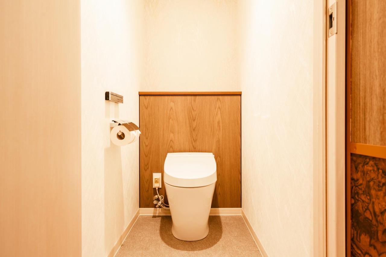 (Skytree View) Deluxe Twin Room - Non-Smoking - Corner Room
