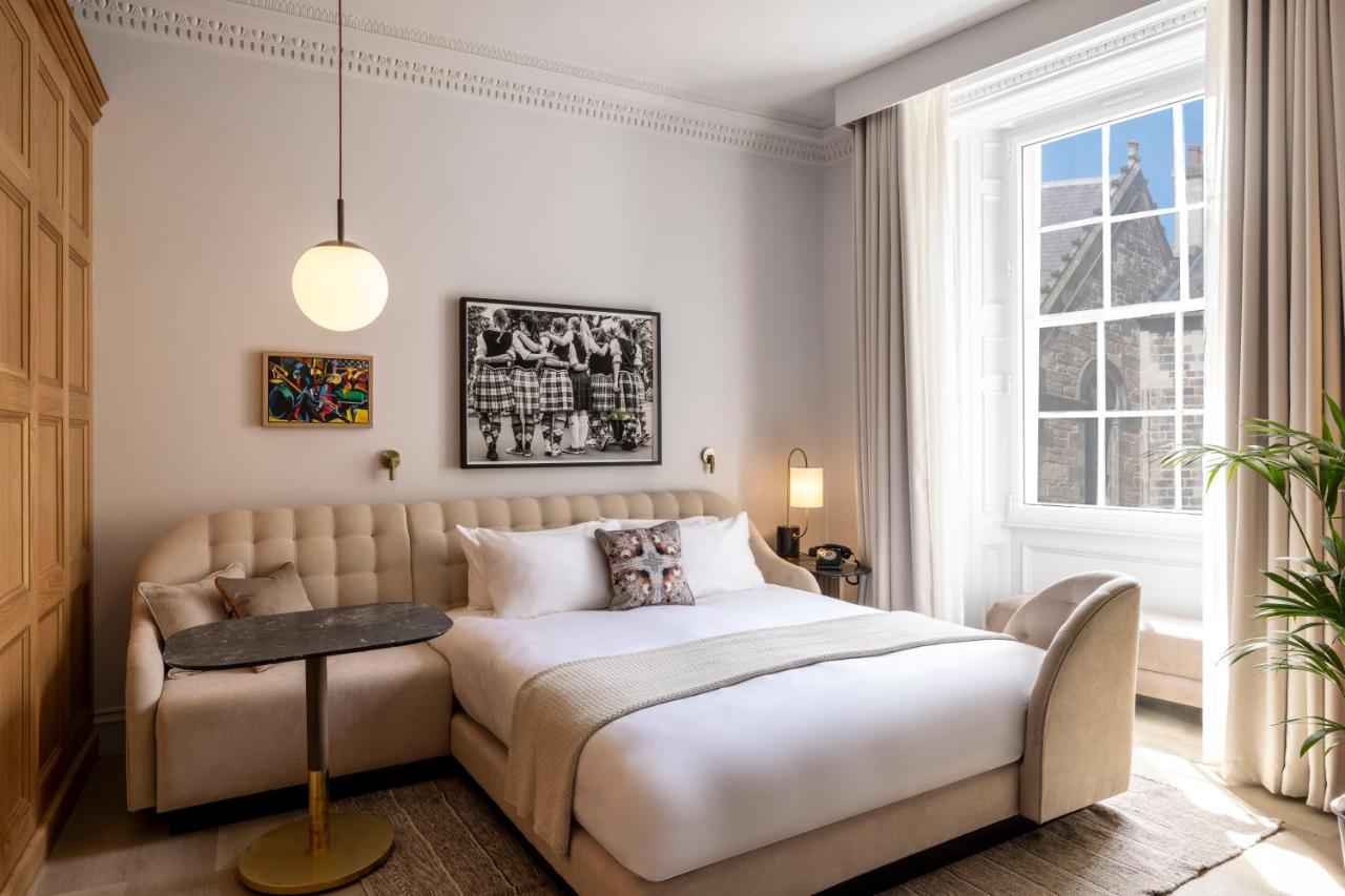 Grote Kamer met Kingsize Bed