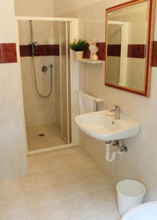 Appartamento con 2 Camere da Letto