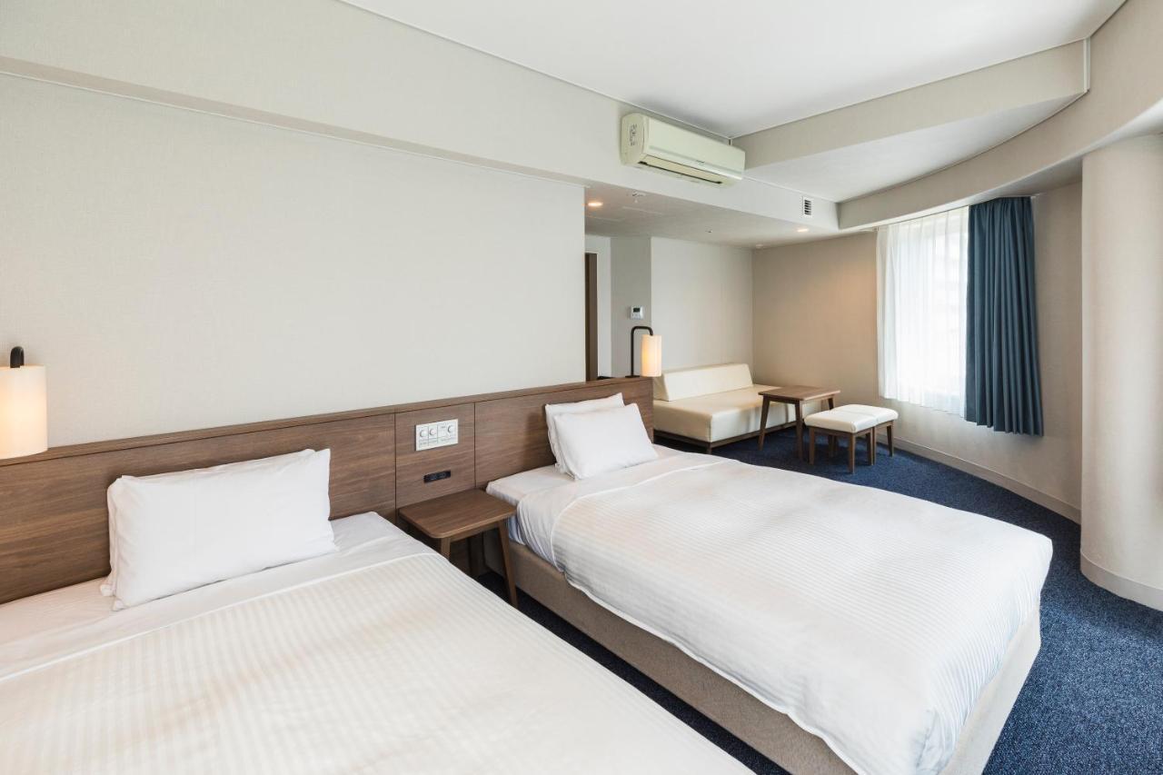 Deluxe Twin Room Smoking,1386823085:JPEG