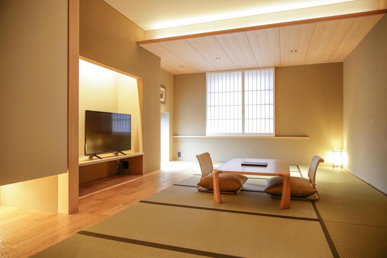 Triple Room with Bath