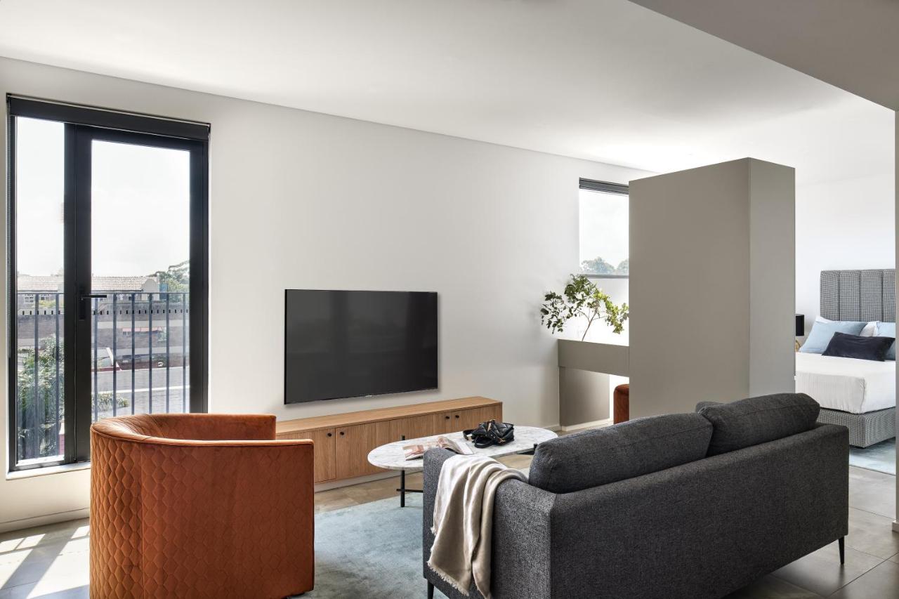 Executive One Bedroom Apartment – Open Plan,1480378535:JPEG