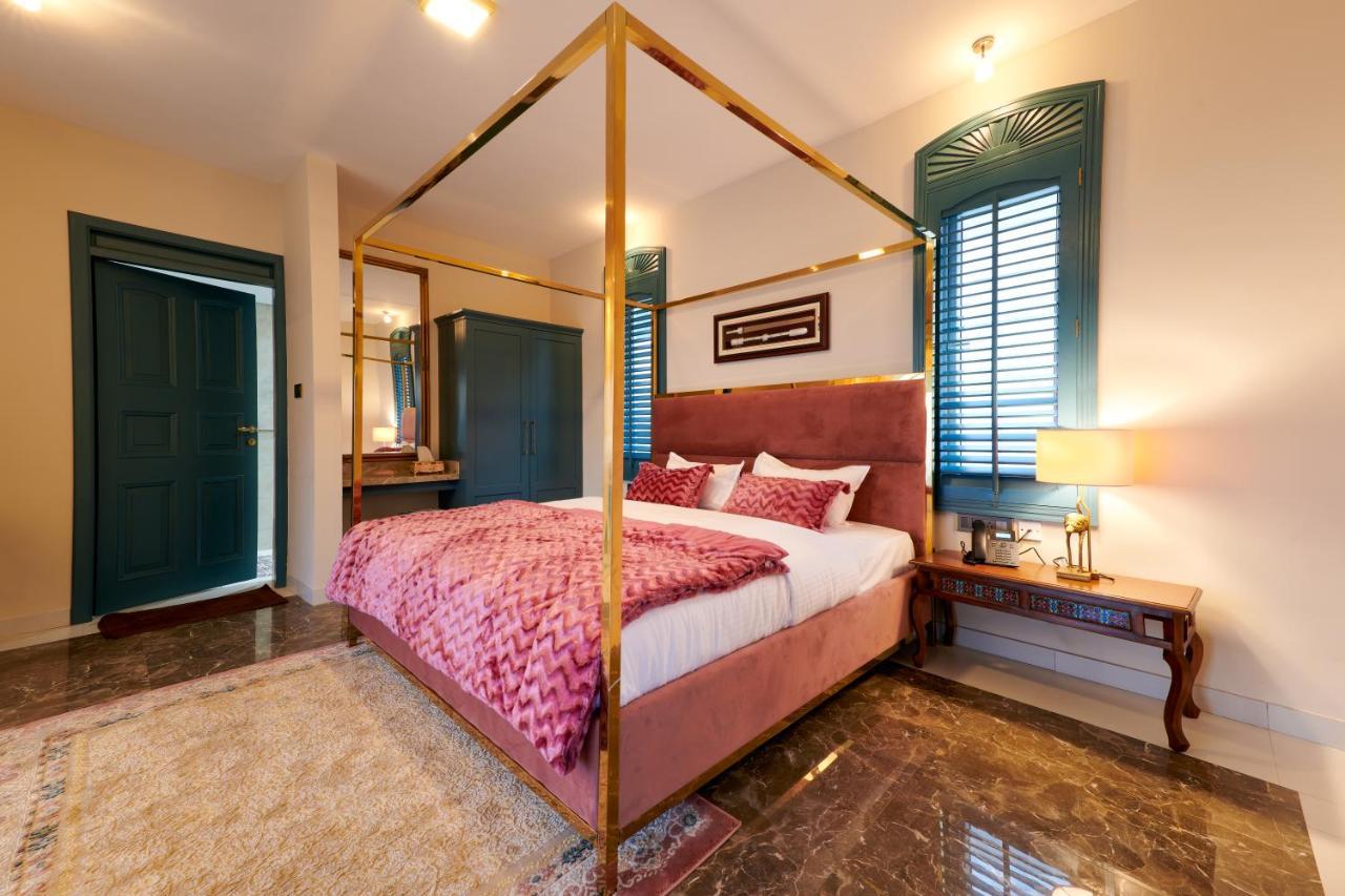 Junior Suite with Mountain View