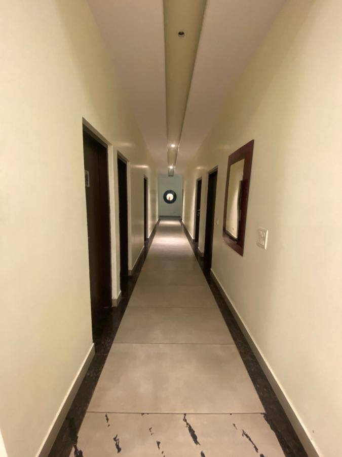 Deluxe King Room,1485206132:JPEG