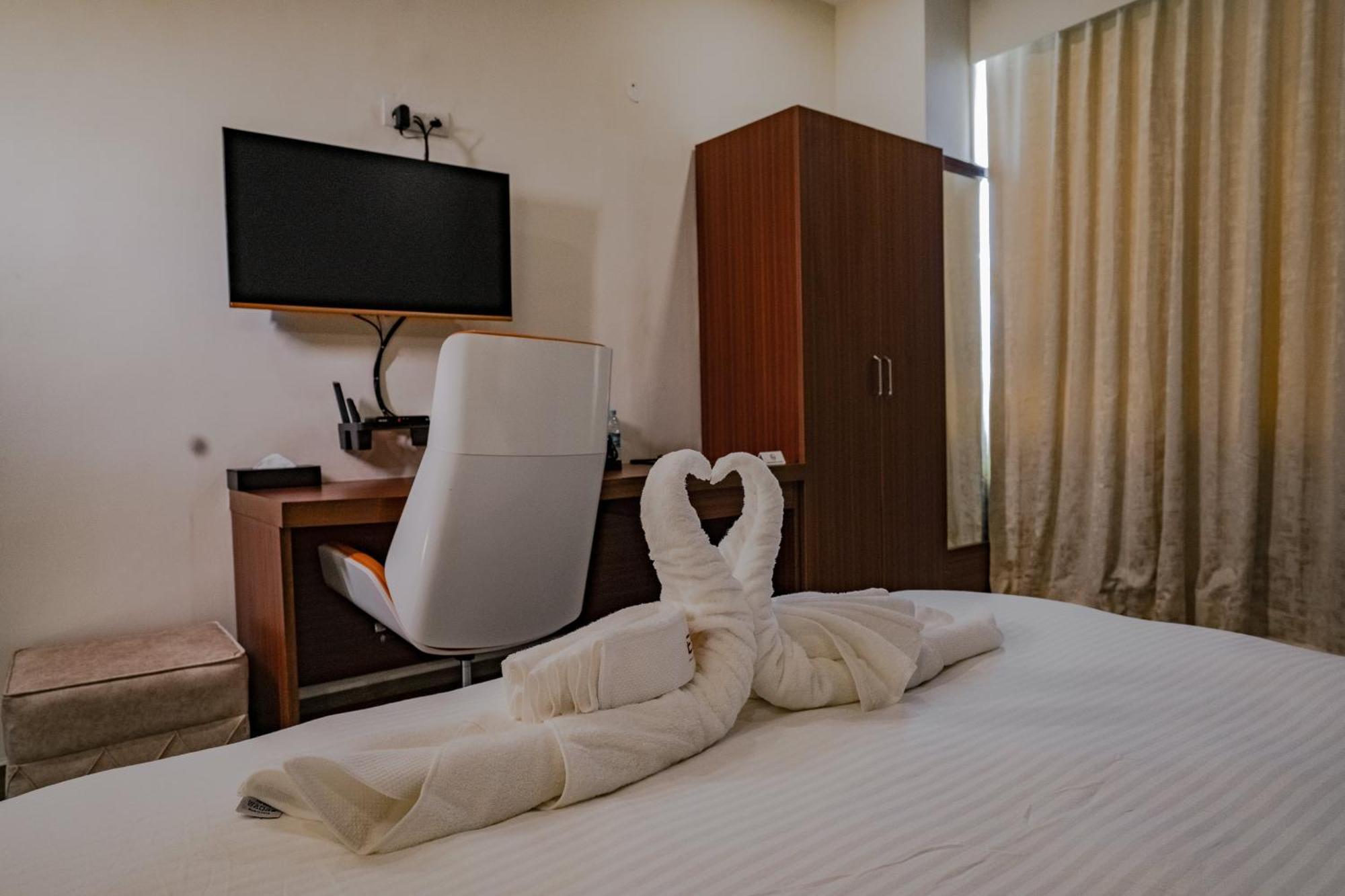 Twin Room with Balcony