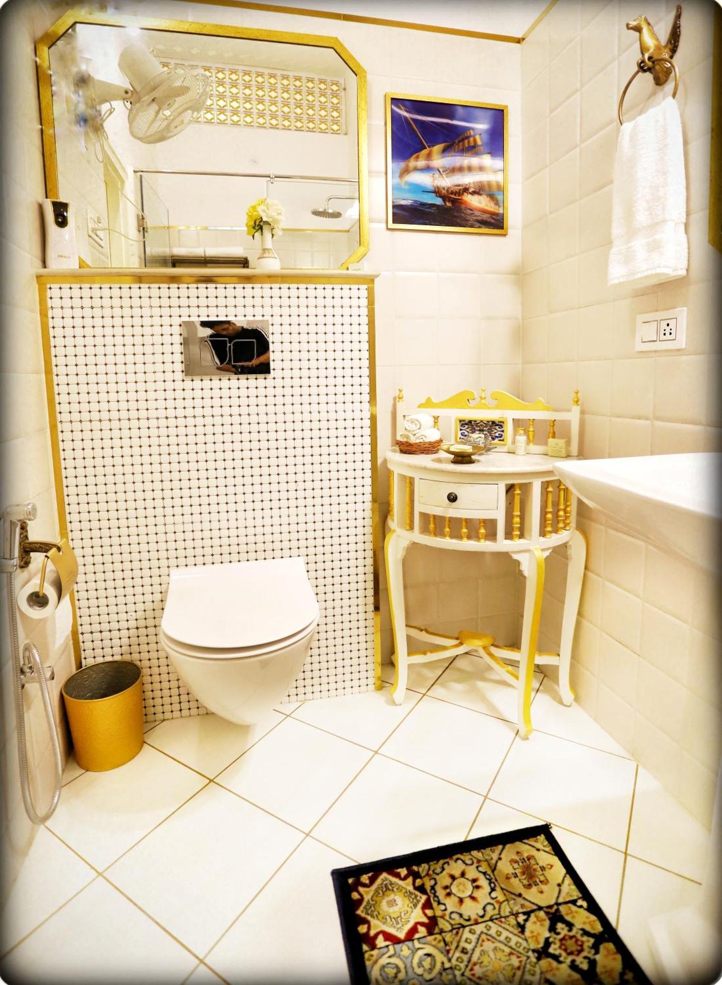 Twin Room,1538839783:JPEG