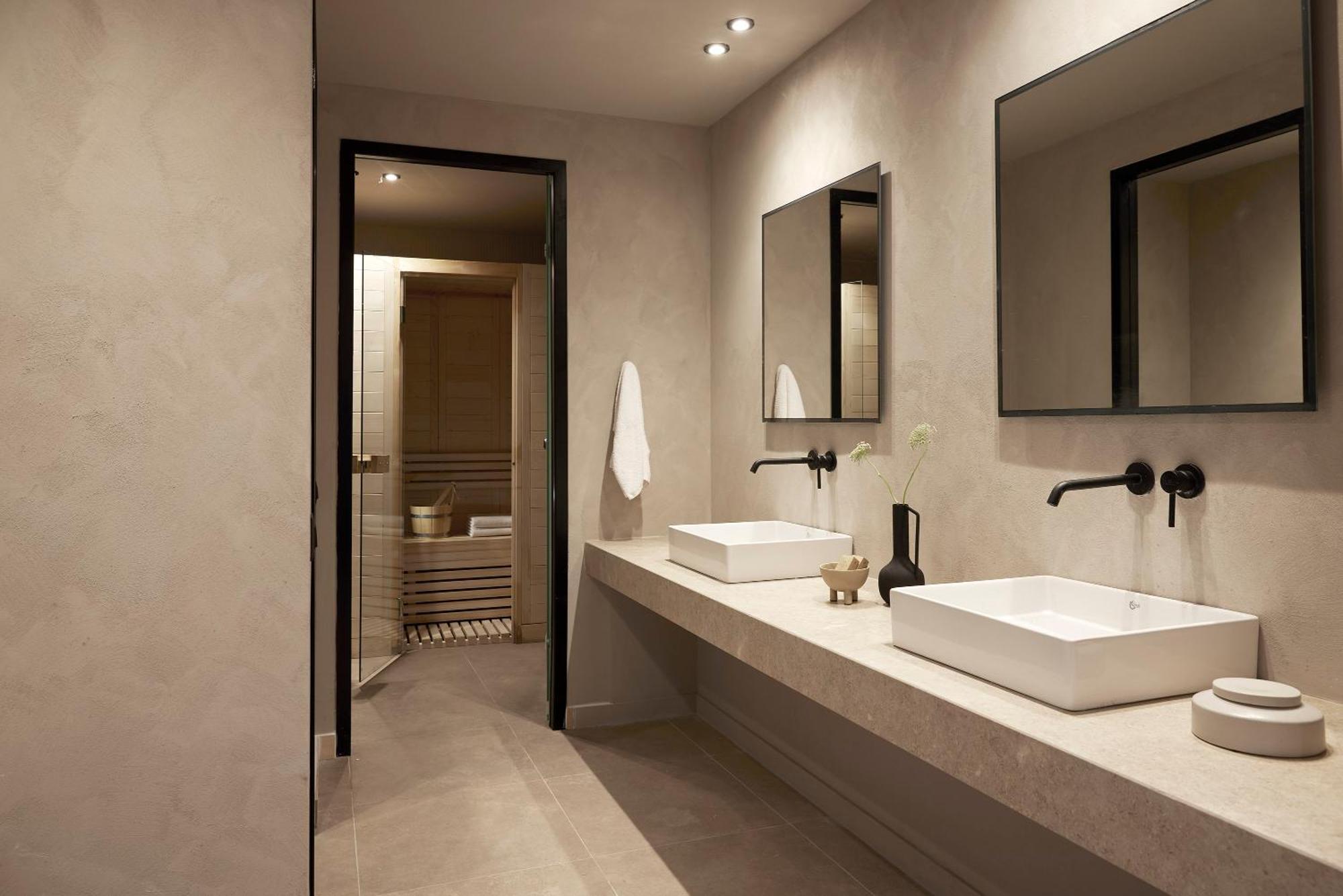 Helea Suite Sea View & Private Sauna