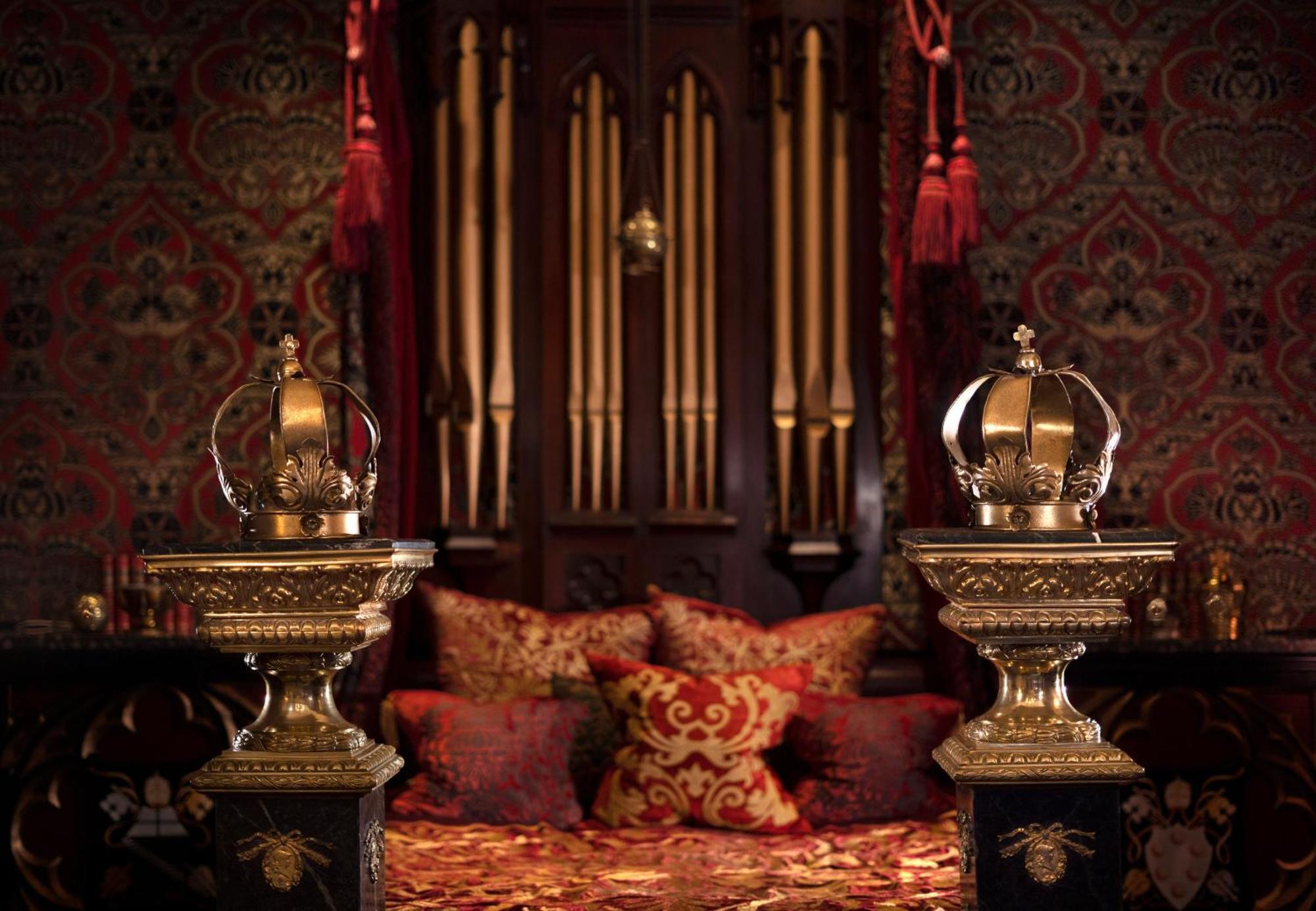 Deluxe Suite - Vestry