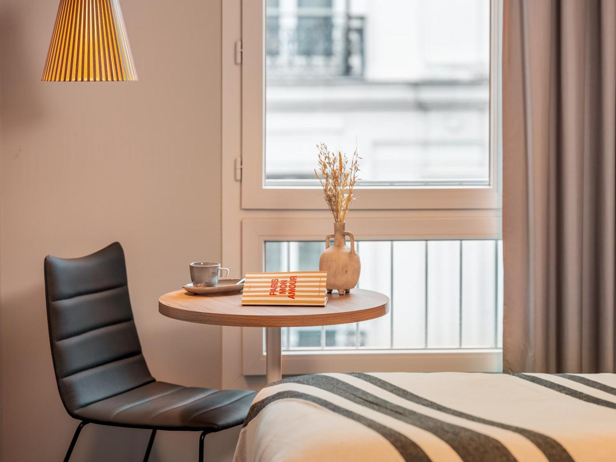 Standard Room with Two Single Beds