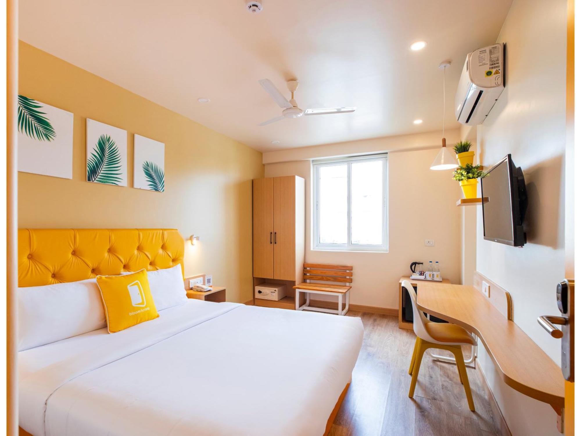 Standard King Room