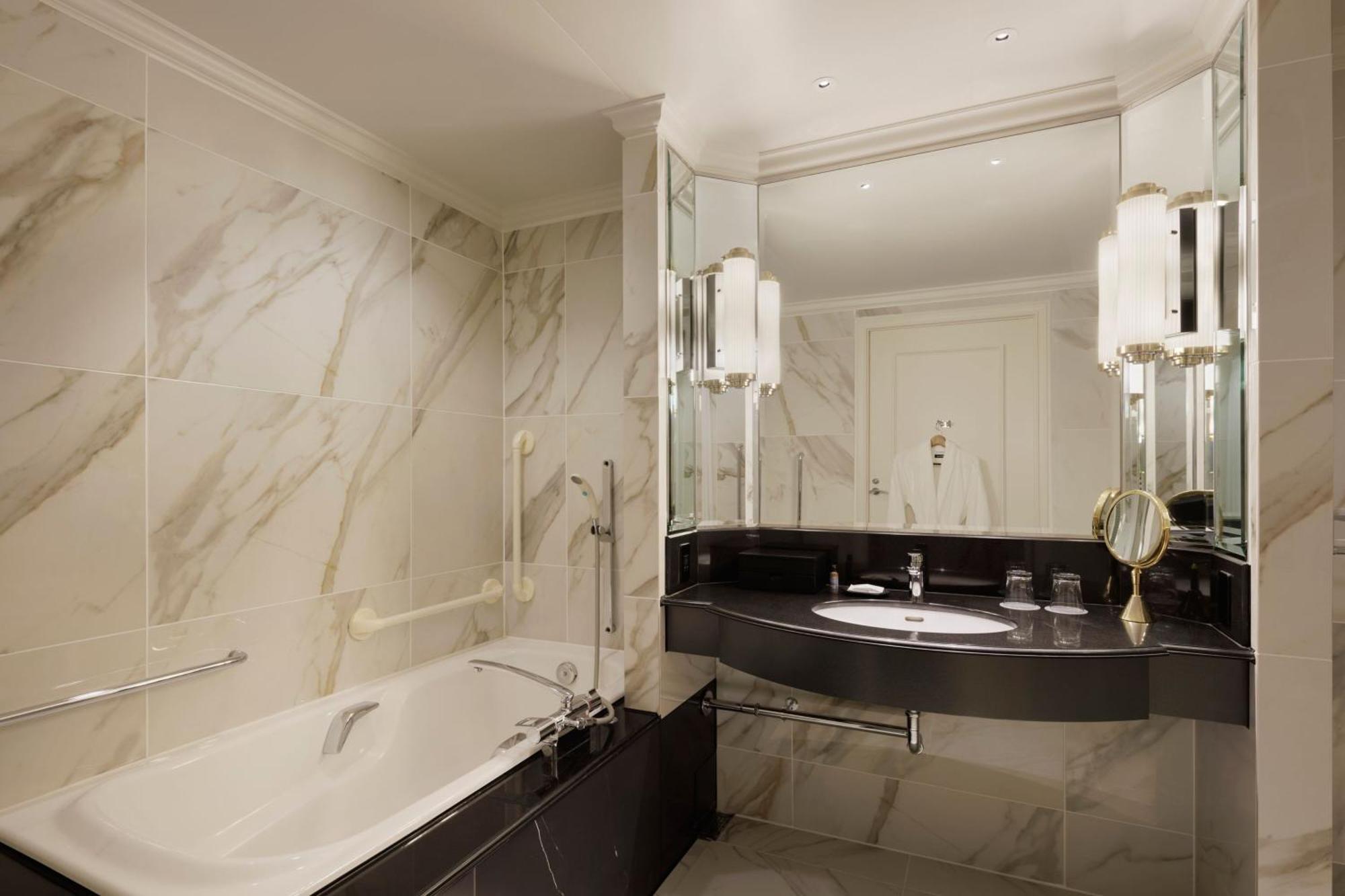 Premium King Room - High Floor