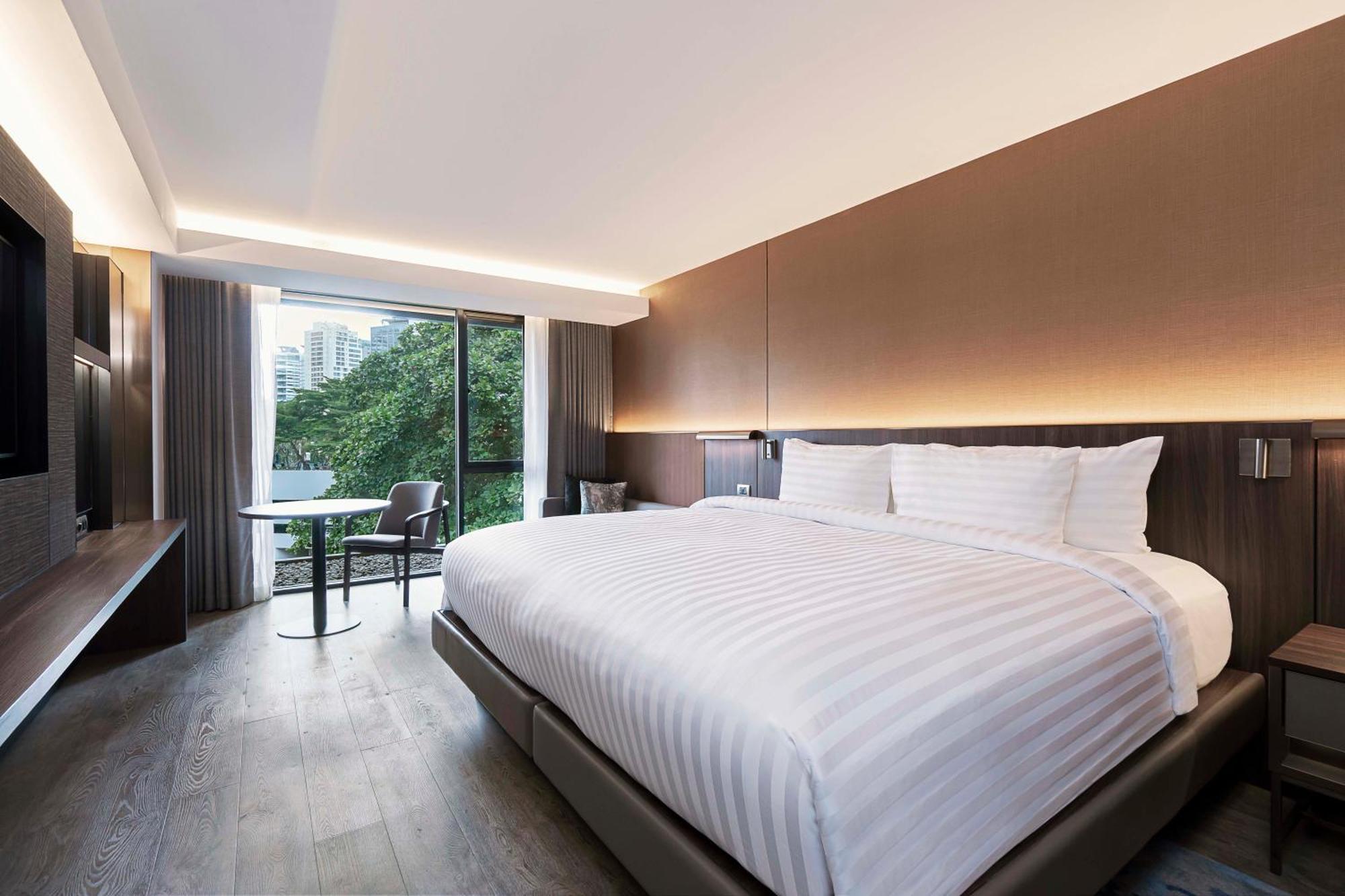 Double Room with Pool View