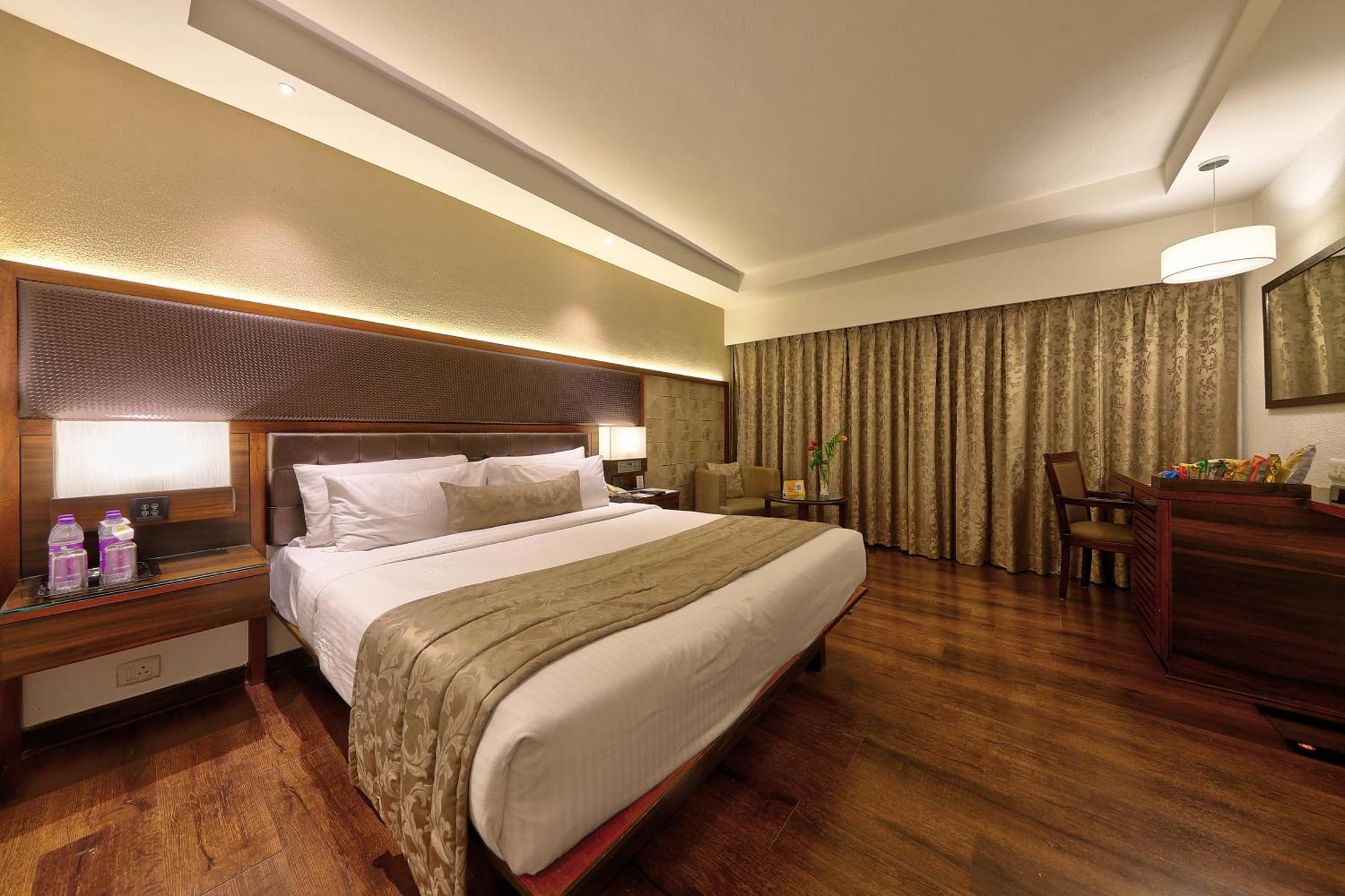 Smart Space Room with 20% discount on Food & Soft Beverage