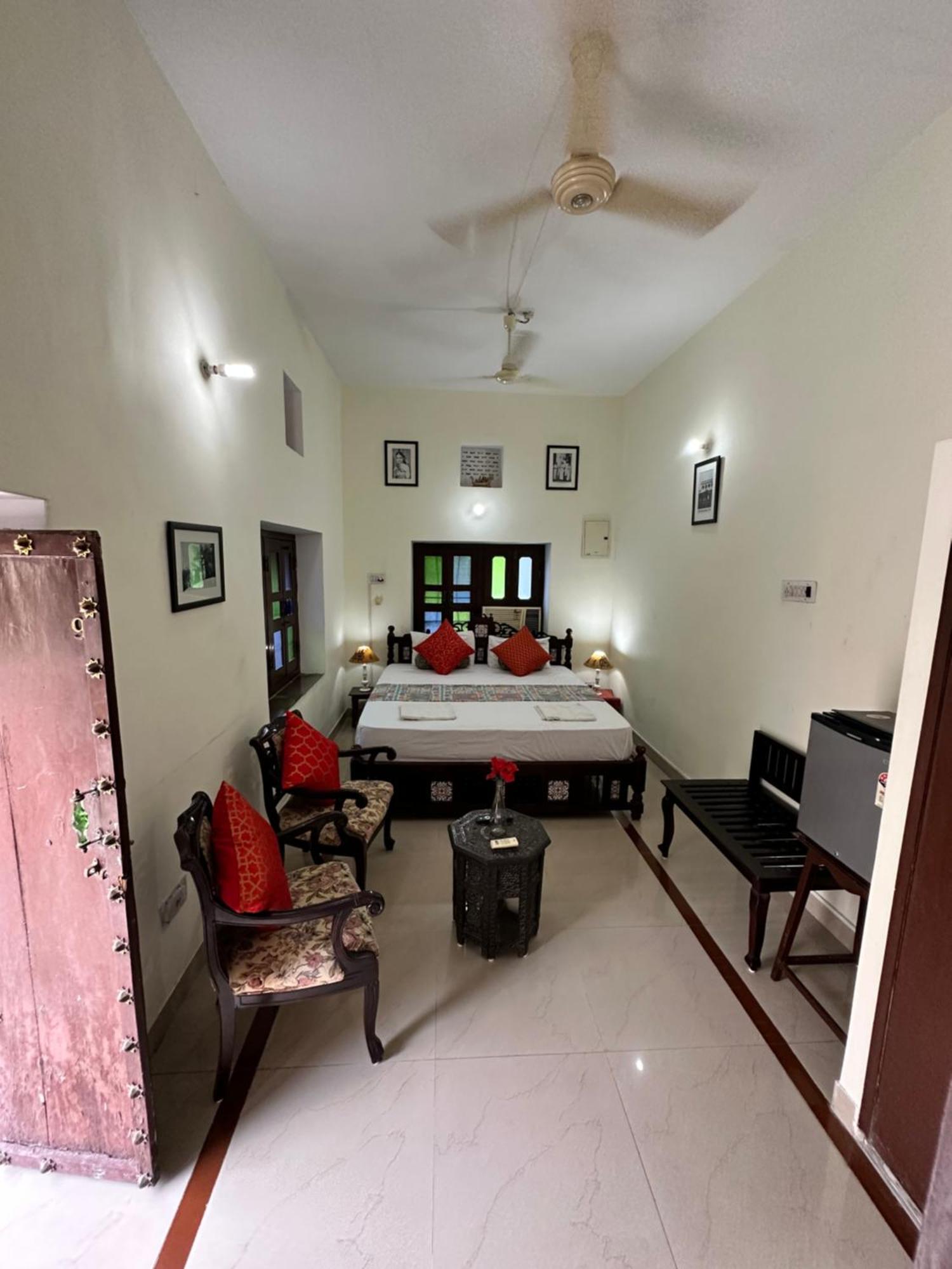 Superior Double or Twin Room,1555267348:JPEG