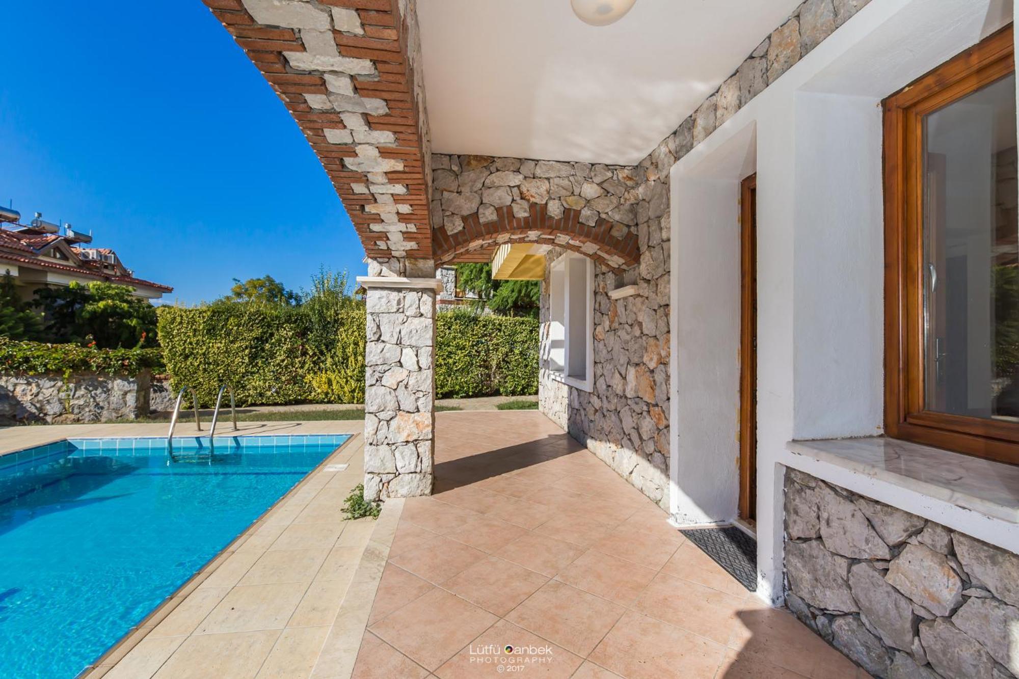 Four-Bedroom Villa Private Pool