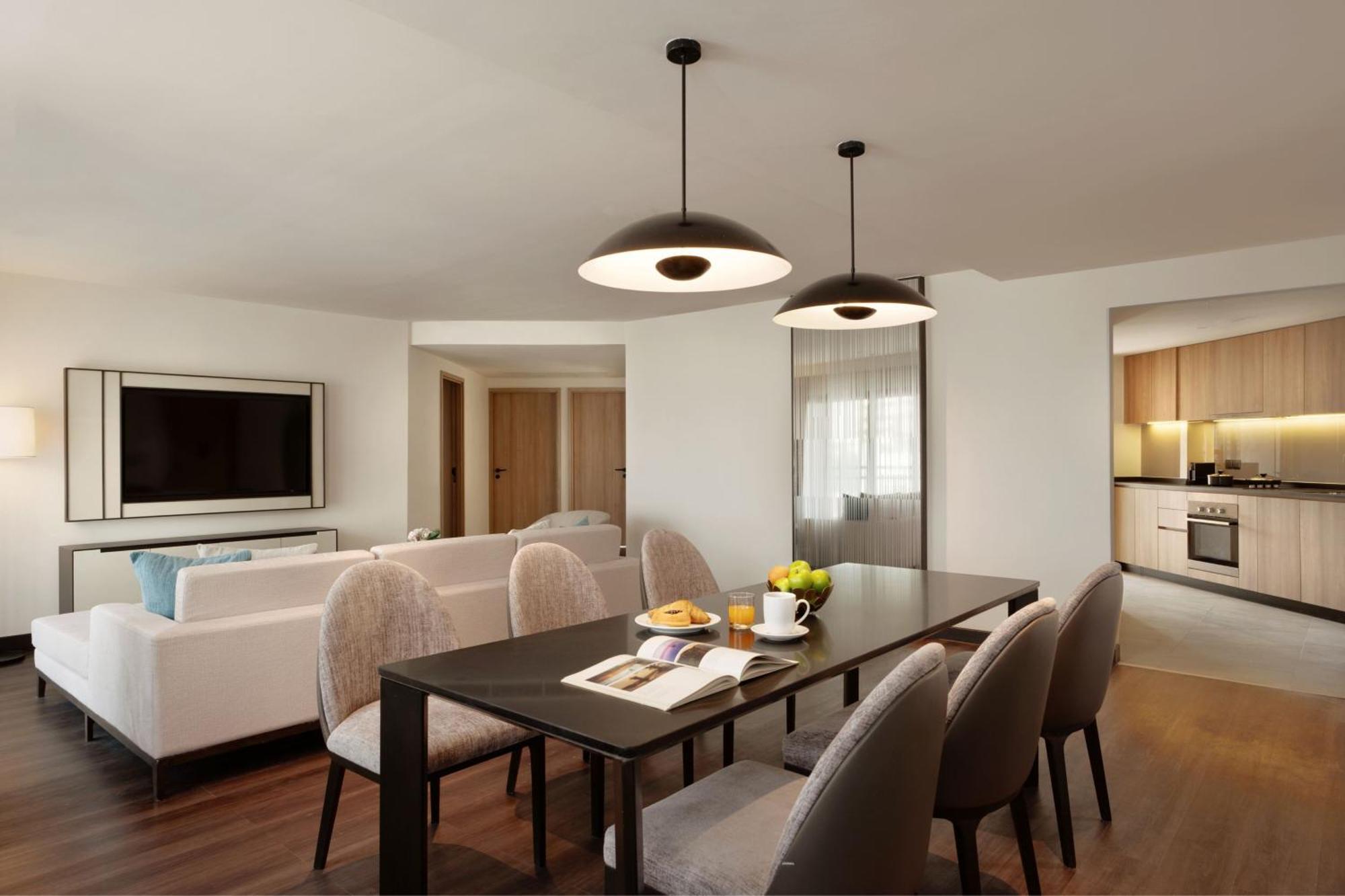 Three-Bedroom Apartment with Balcony