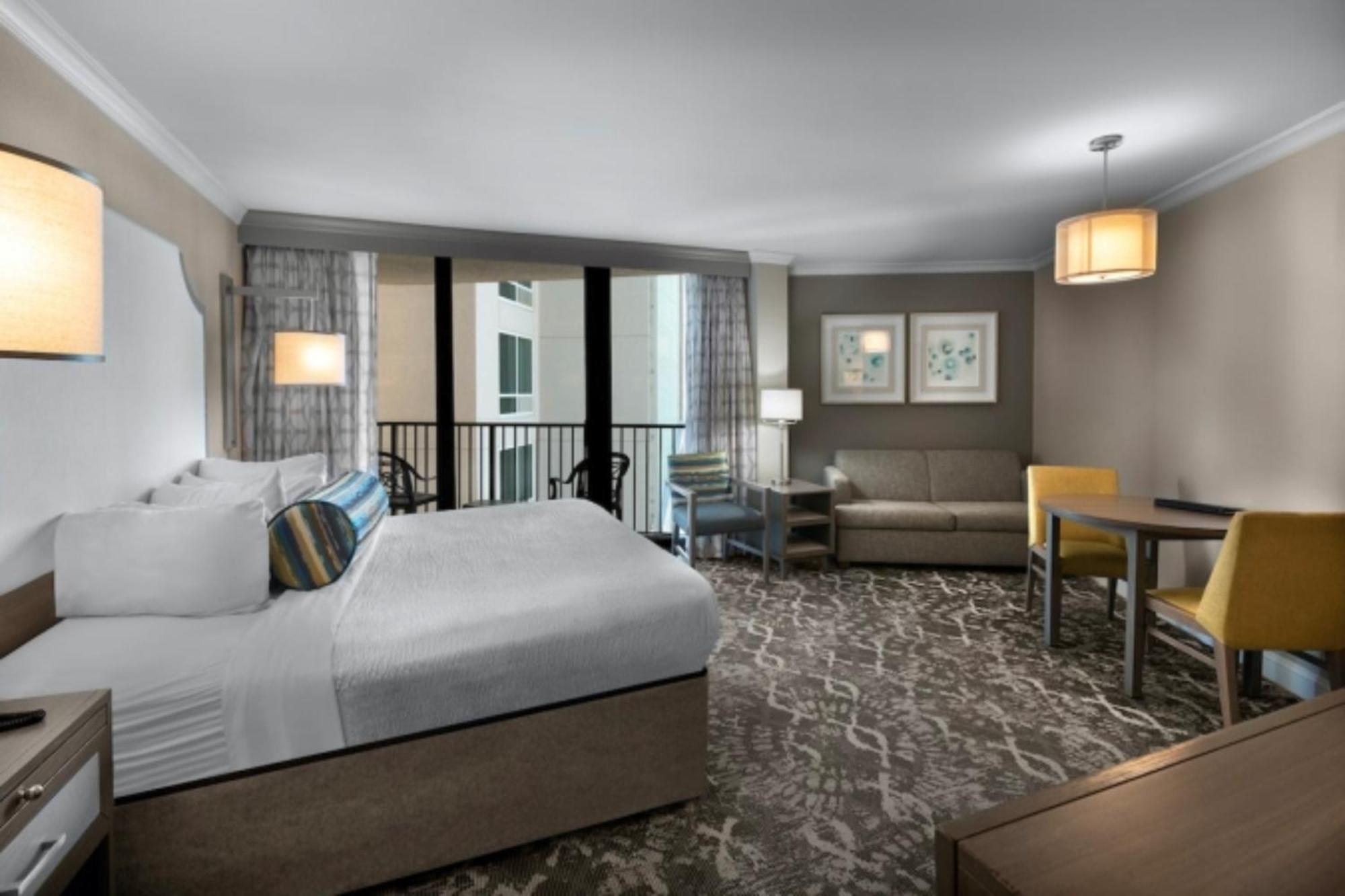 Suite with City View