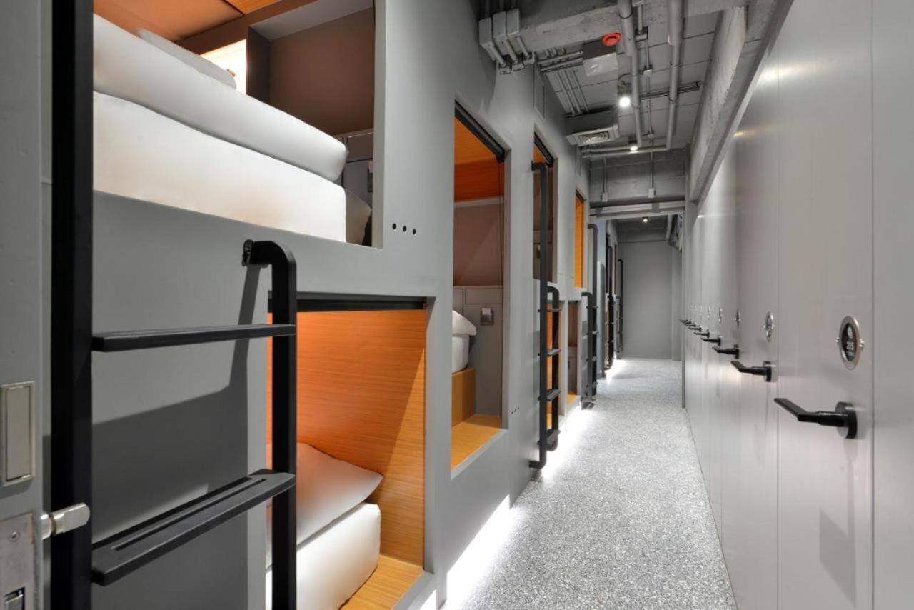 Bed in 8-Bed Mixed Dormitory Room