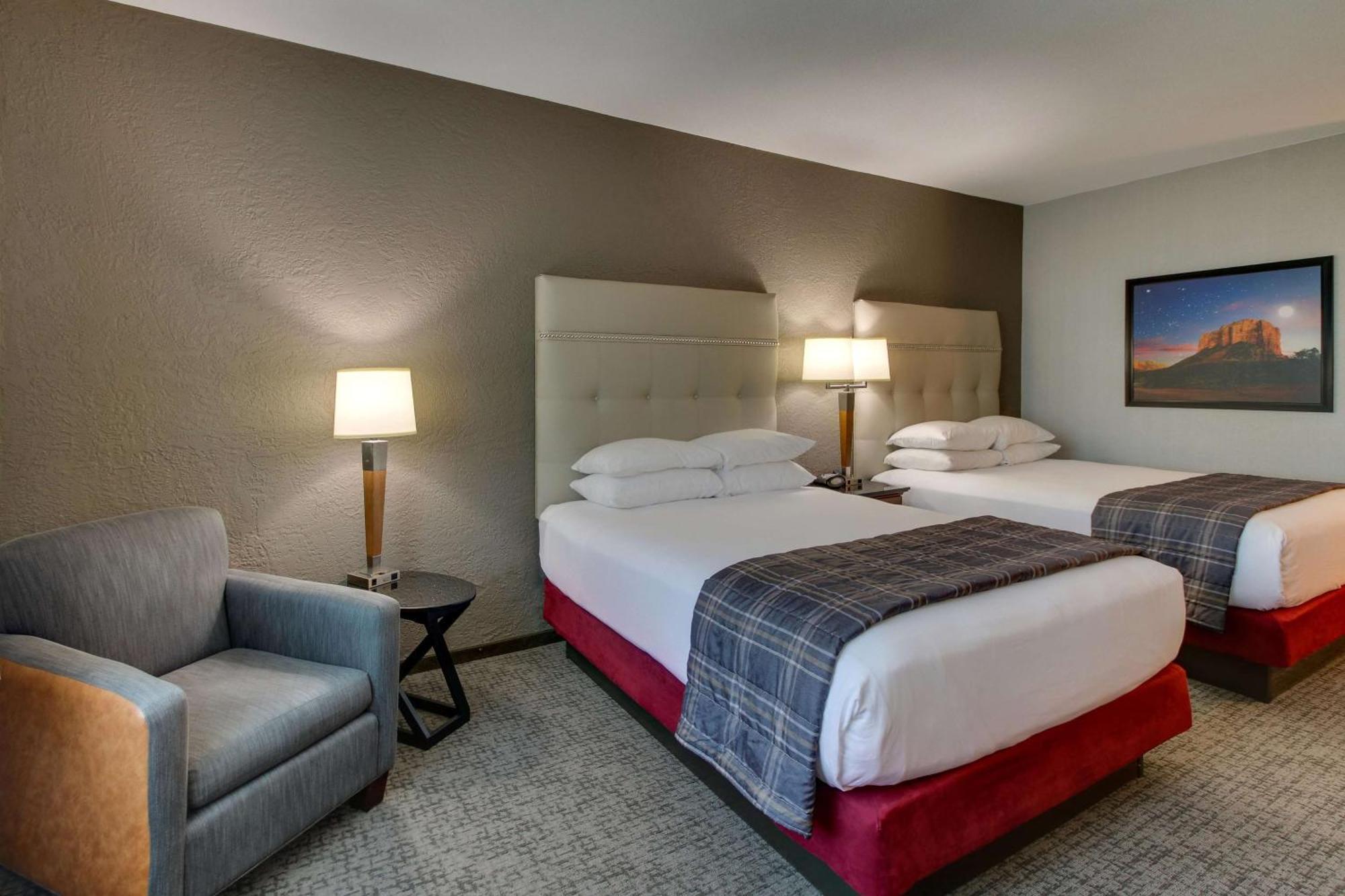 Deluxe Queen Room Two Queen Beds