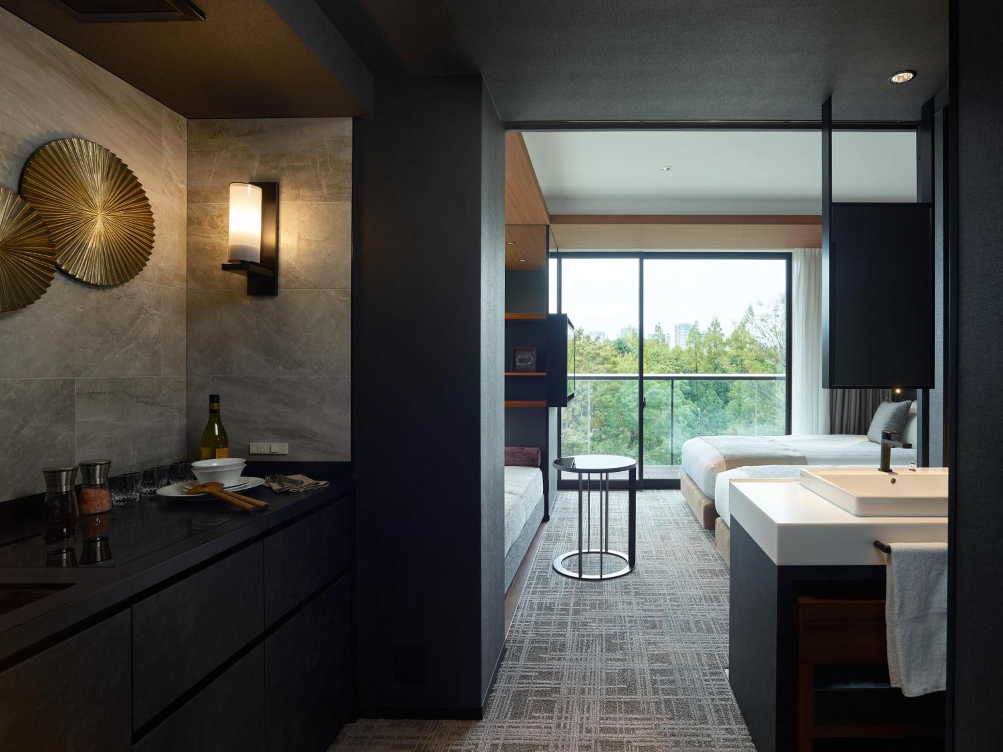 Superior Corner Twin Room with mini kitchen and balcony,1642369286:JPEG