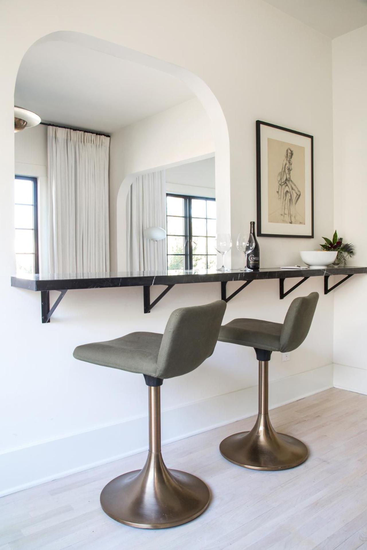 King Studio with Sofa Bed