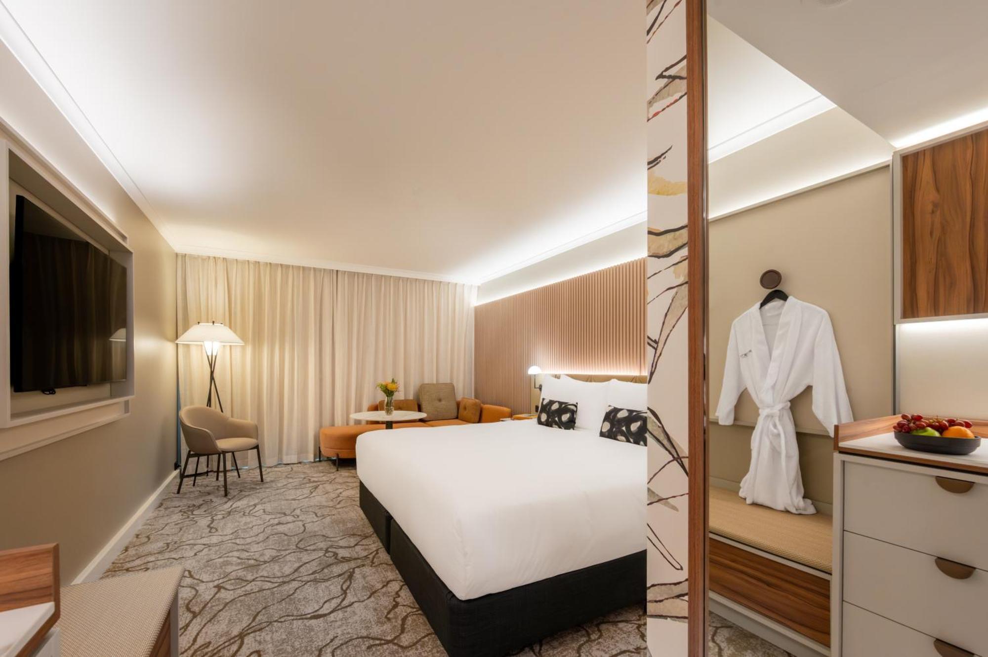 Park & Stay - Superior King Room,1629900054:JPEG