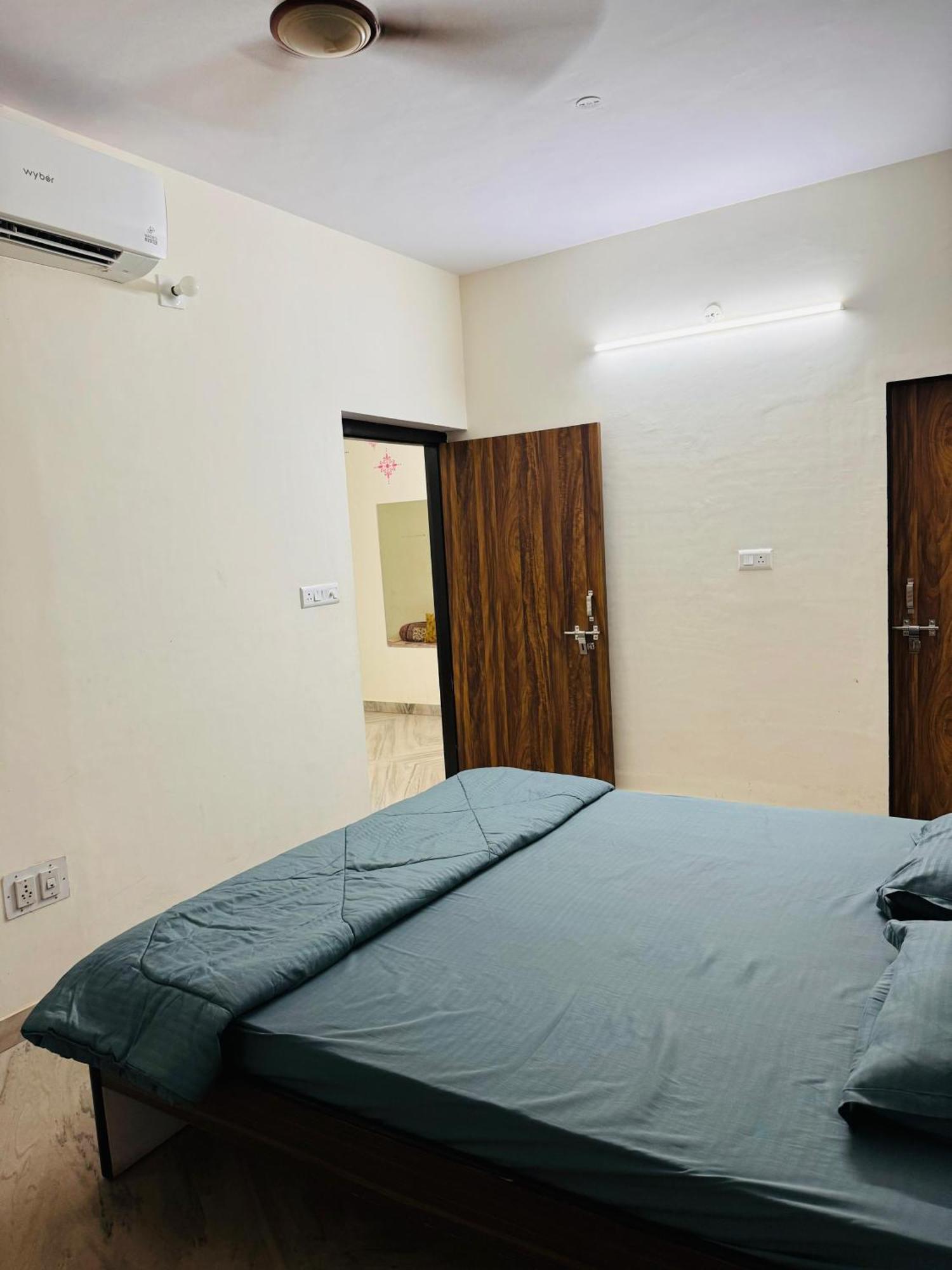 Deluxe Family Suite