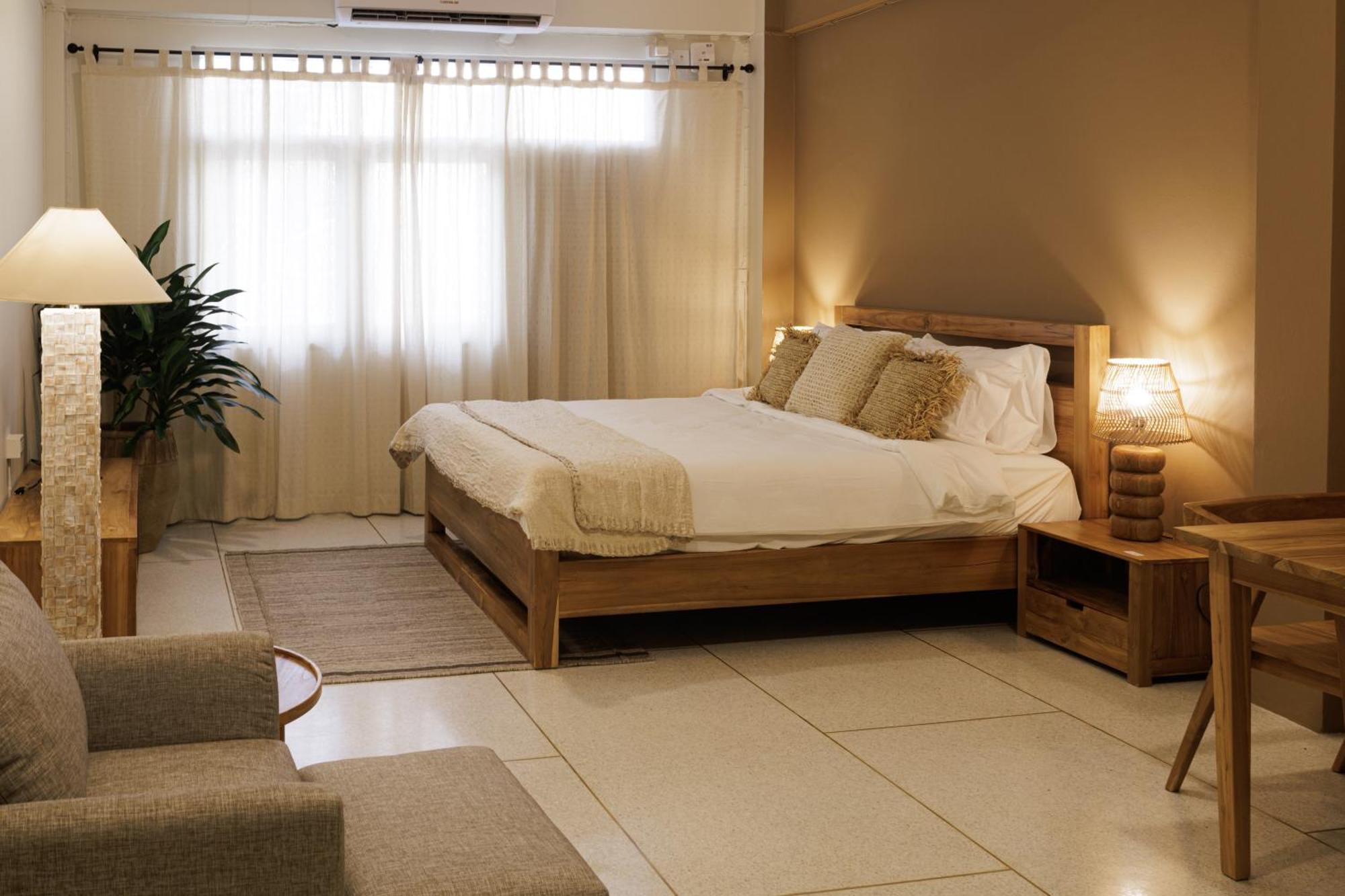 Standard King Room