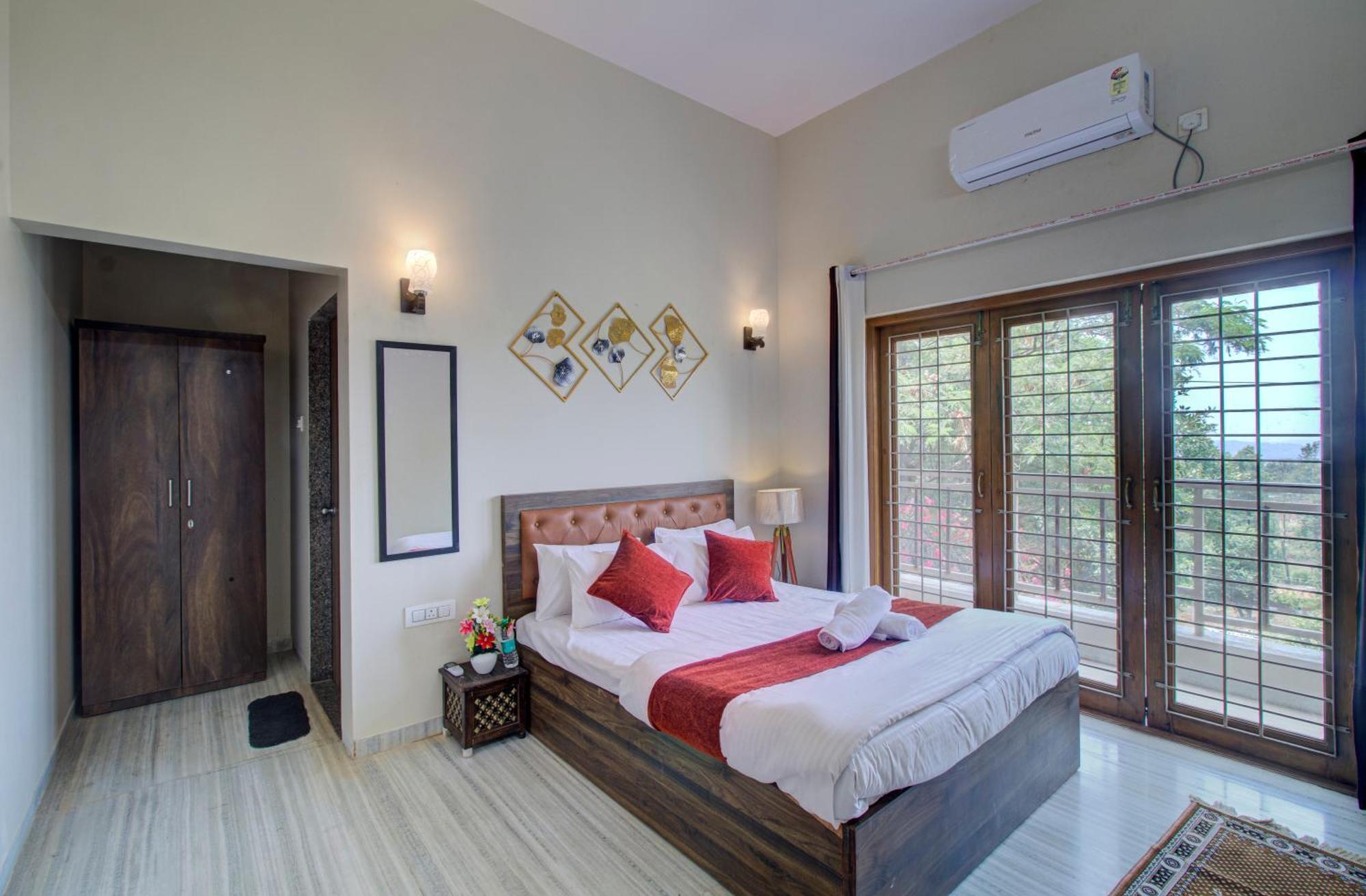 Deluxe Villa