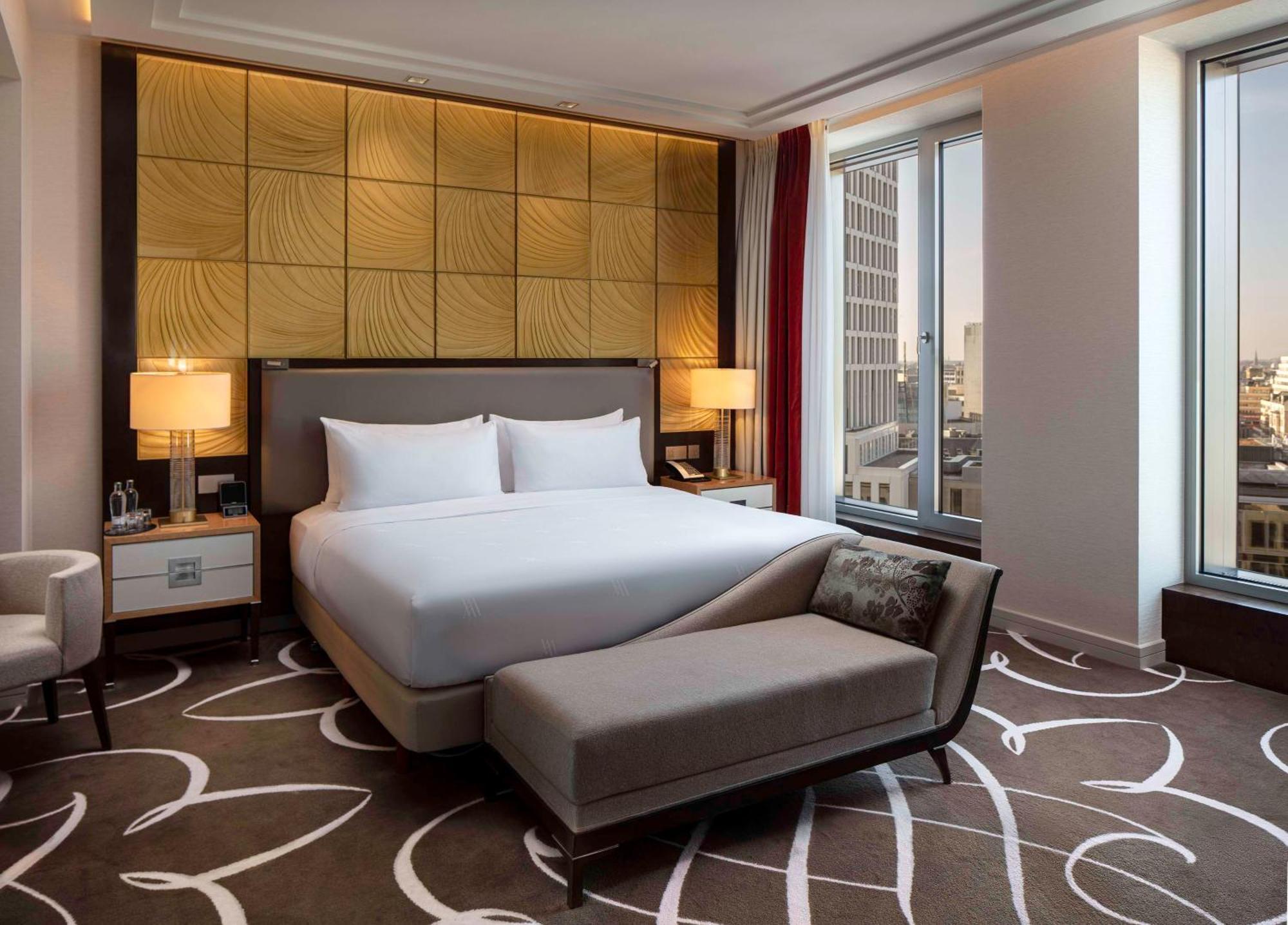 Corner-suite med kingsize-seng