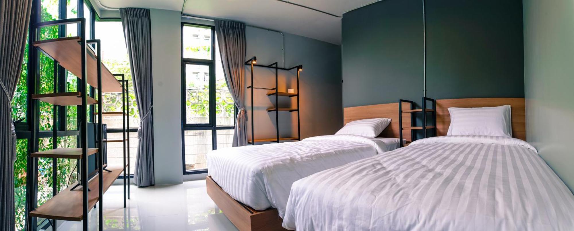 Twin Room with Private Bathroom