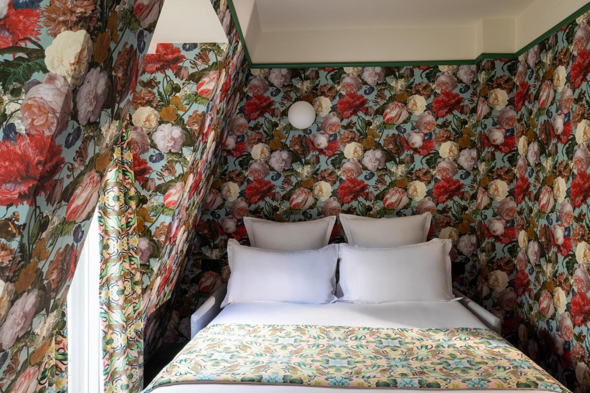 Suite with Terrace with SPA access