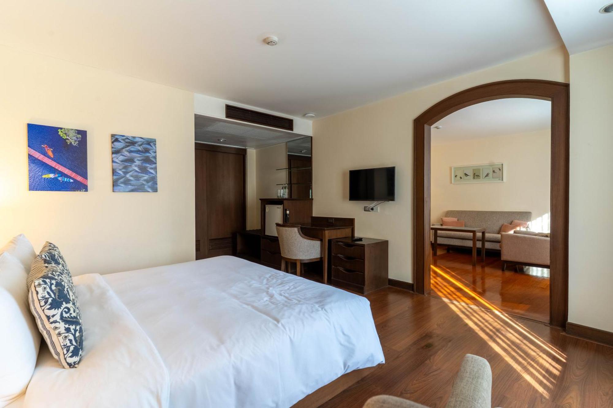 Premier Suite