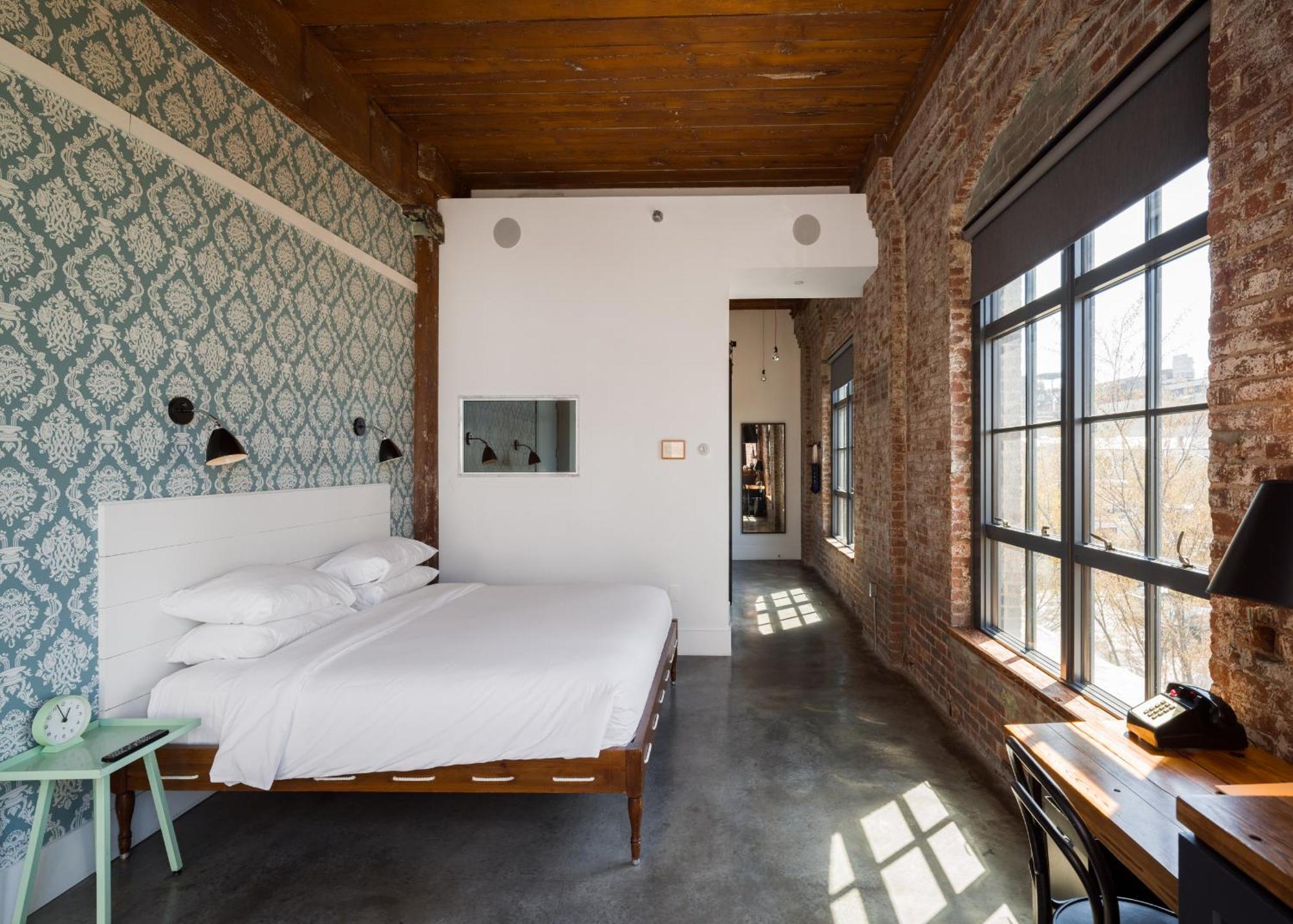 Brooklyn King Room