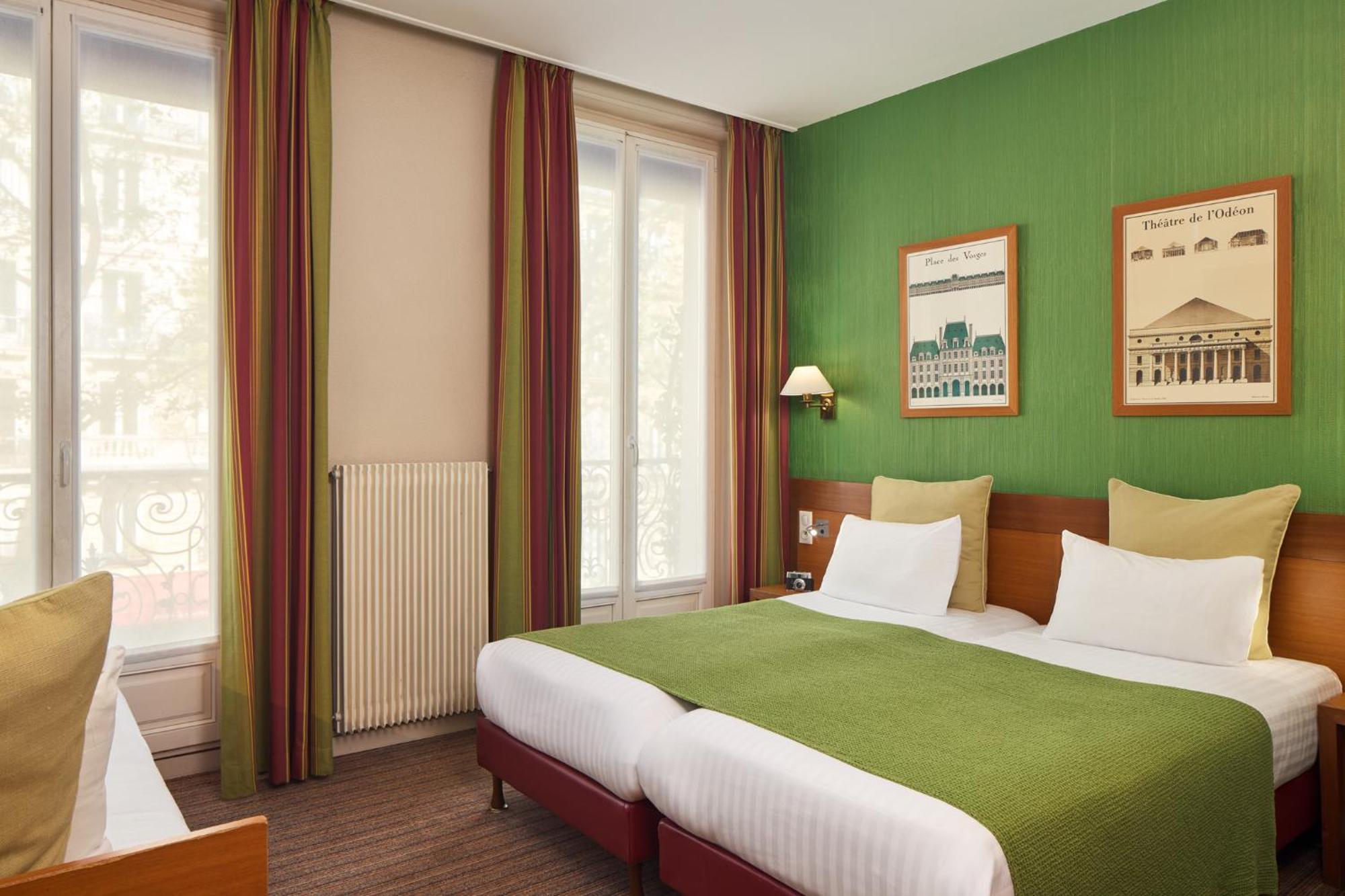 Comfort Triple Room